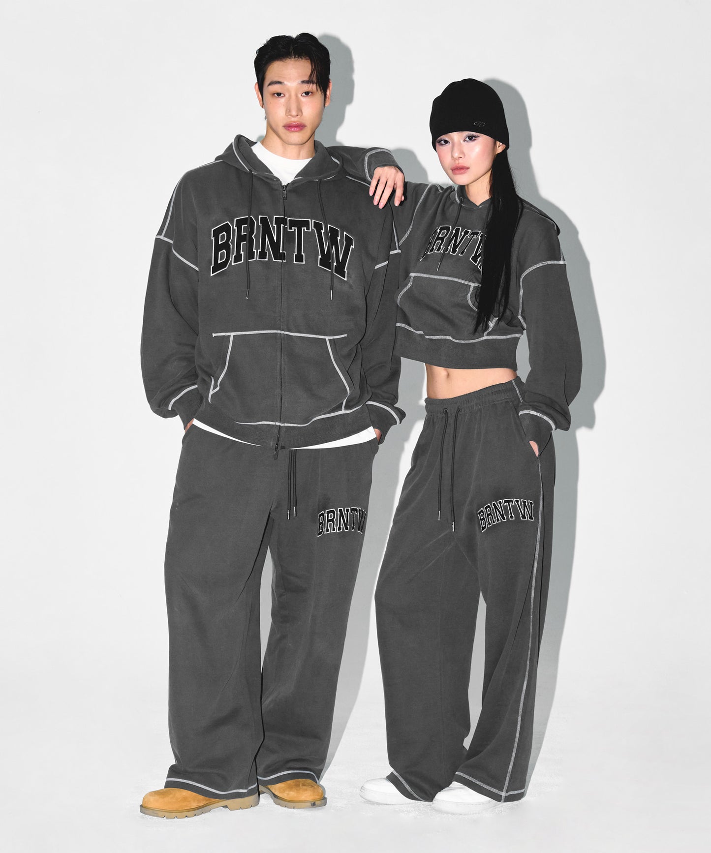 W PIGMENT DYEING SEMI WIDE PANTS [CHARCOAL]