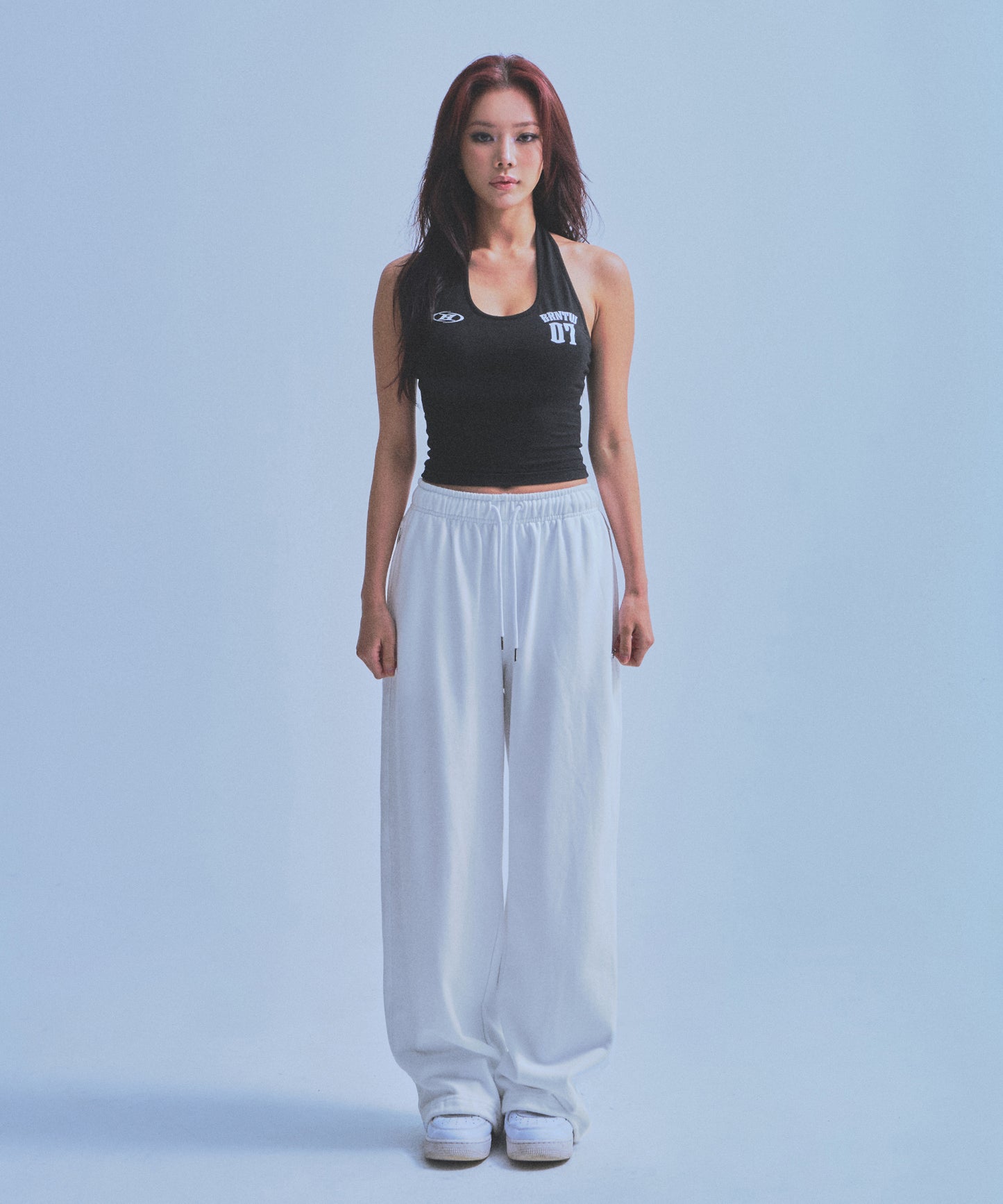 W 07 HALTERNECK SLEEVELESS [BLACK]