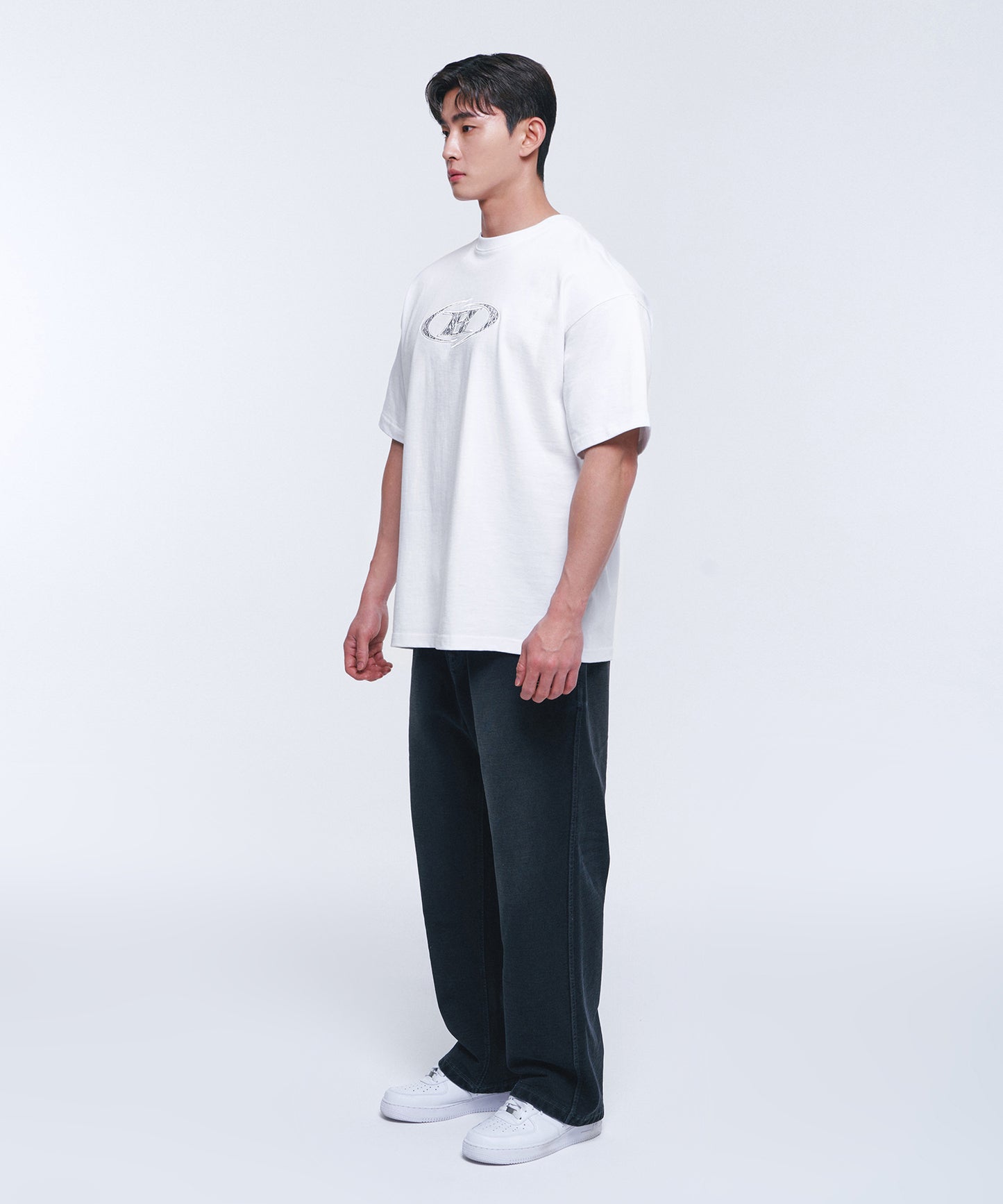 SYMBOL B PYTHON SEMI OVER FIT T-SHIRTS [WHITE]