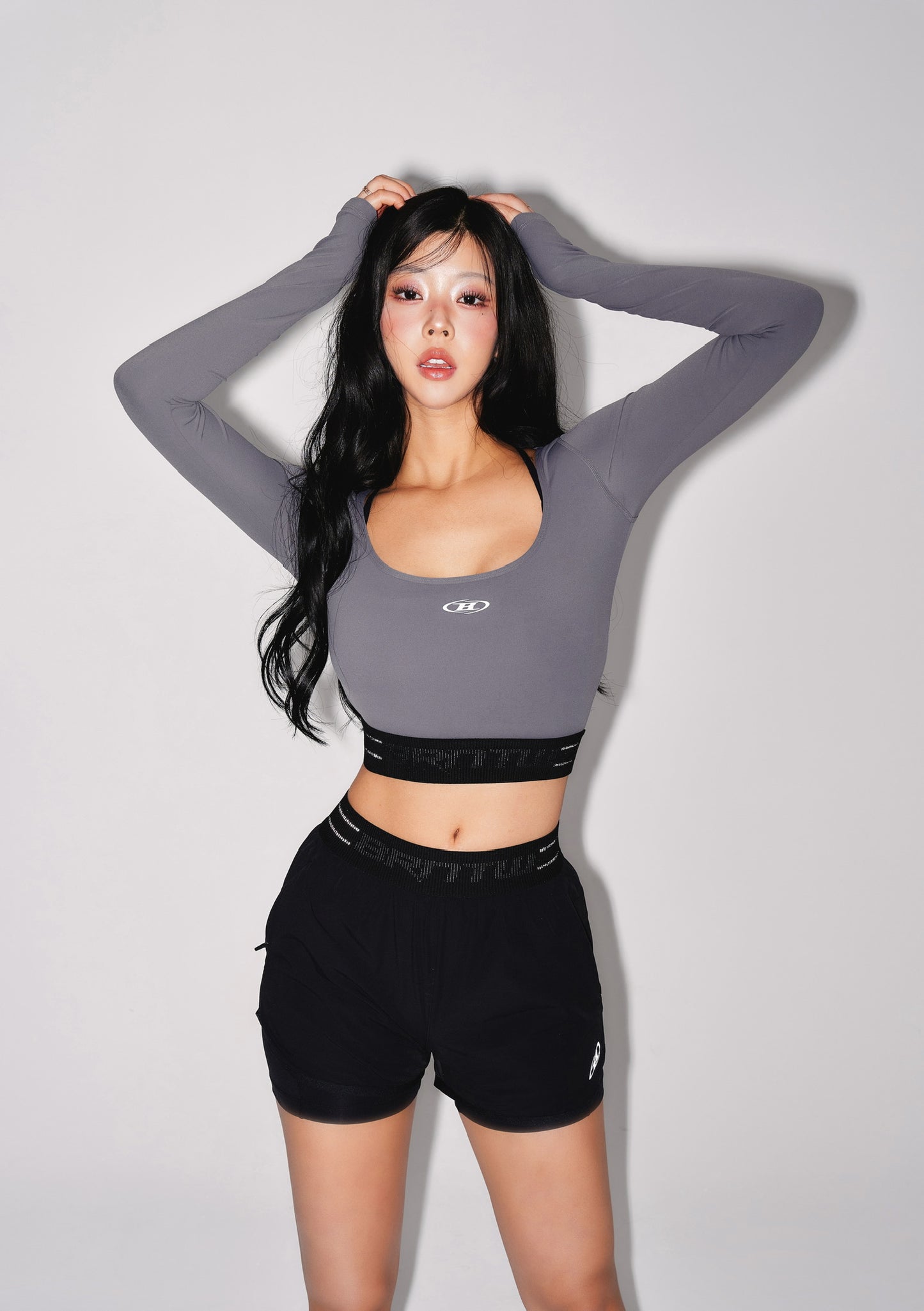IN STOCK* W REFLECTIVE TWO IN ONE SHORTS [BLACK]