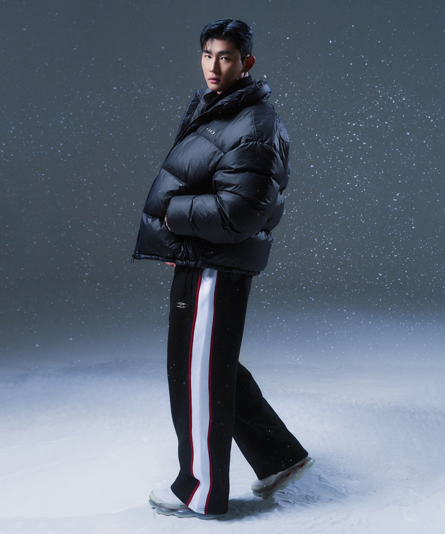 BIG SYMBOL PUFFER DOWN [BLACK]