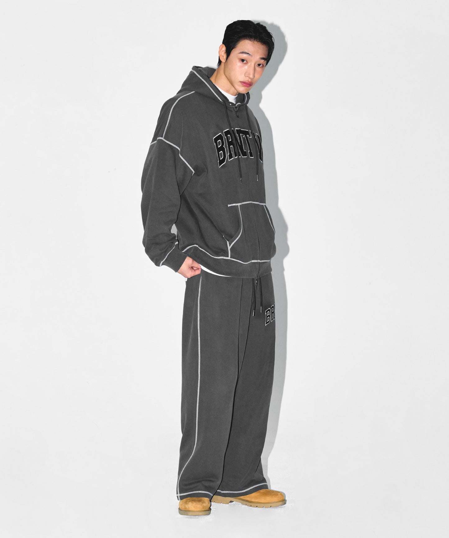 [12/16 Delivery] PIGMENT DYEING HOODIE ZIP-UP [CHARCOAL]