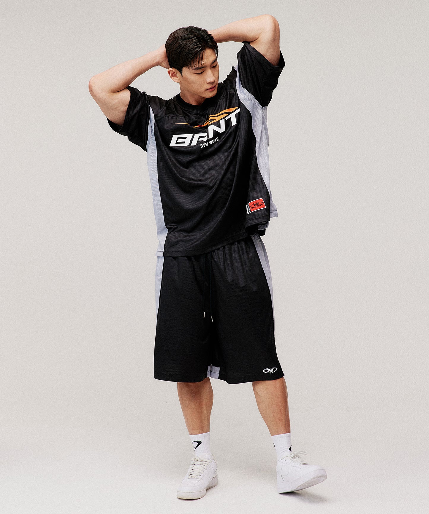 [4/7 Sale] MESH FOOTBALL JERSEY T-SHIRTS [BLACK]