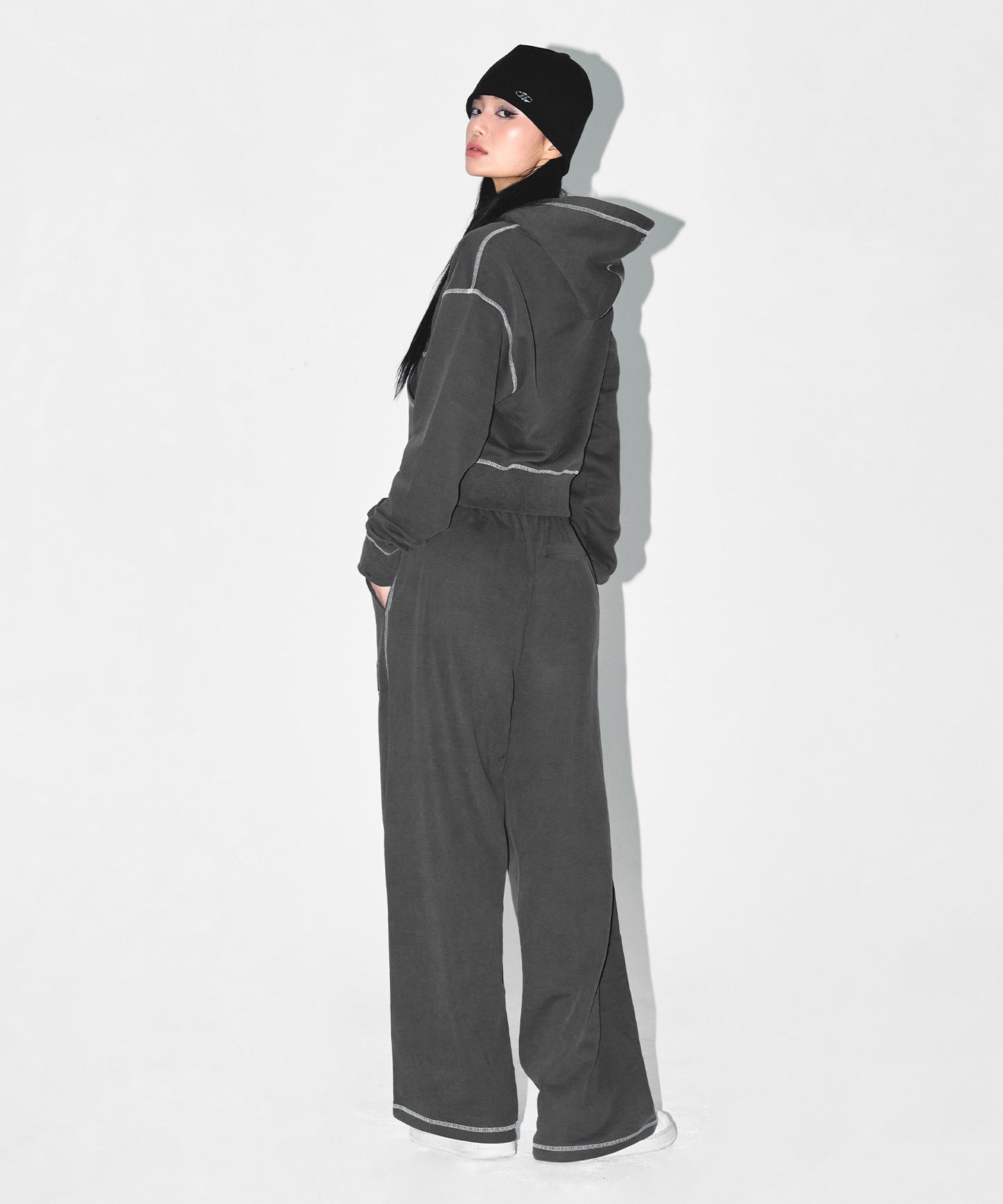 W PIGMENT DYEING SEMI WIDE PANTS [CHARCOAL]