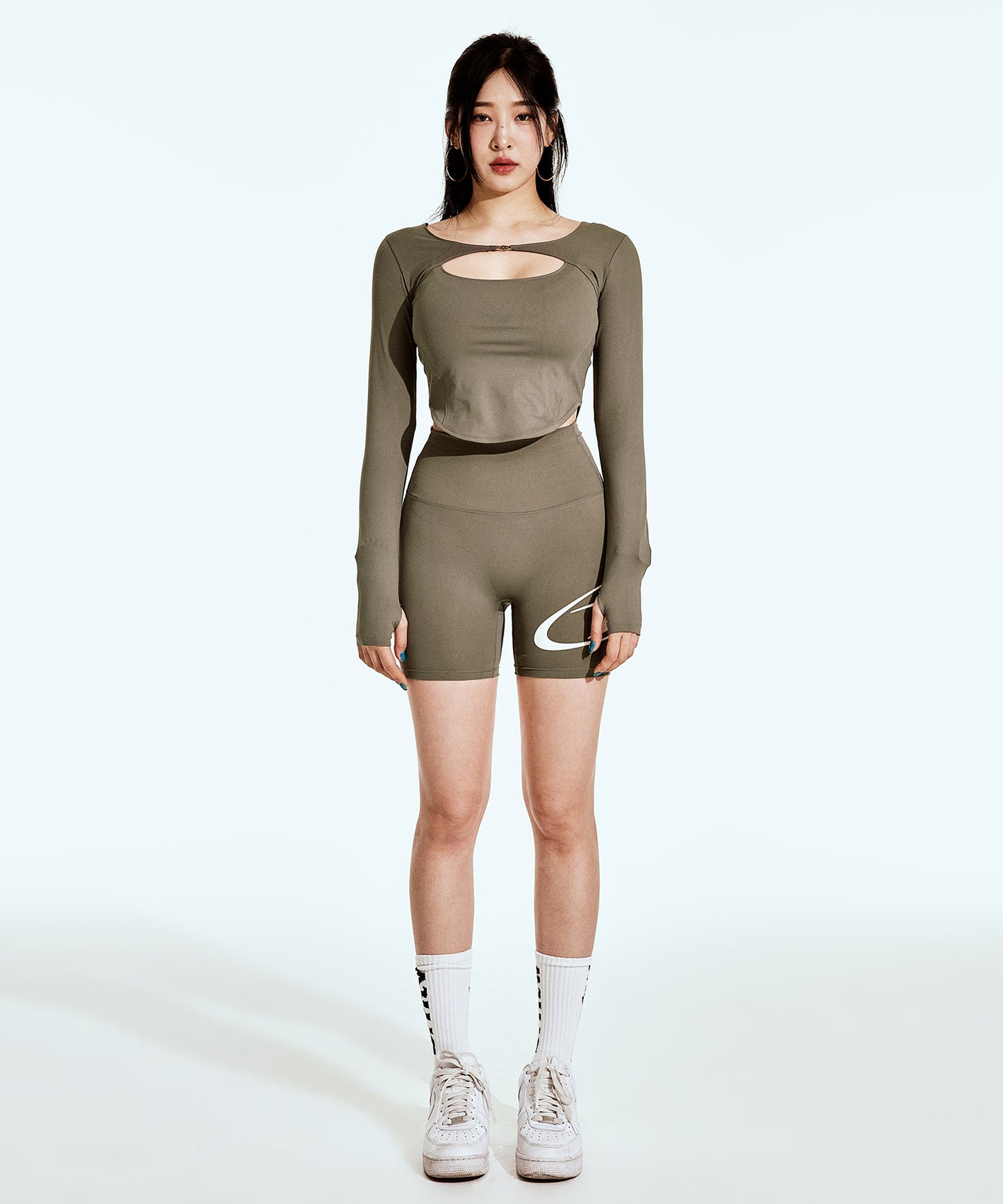 B-BUCKLE CUTOUT LONG SLEEVE [KHAKI]