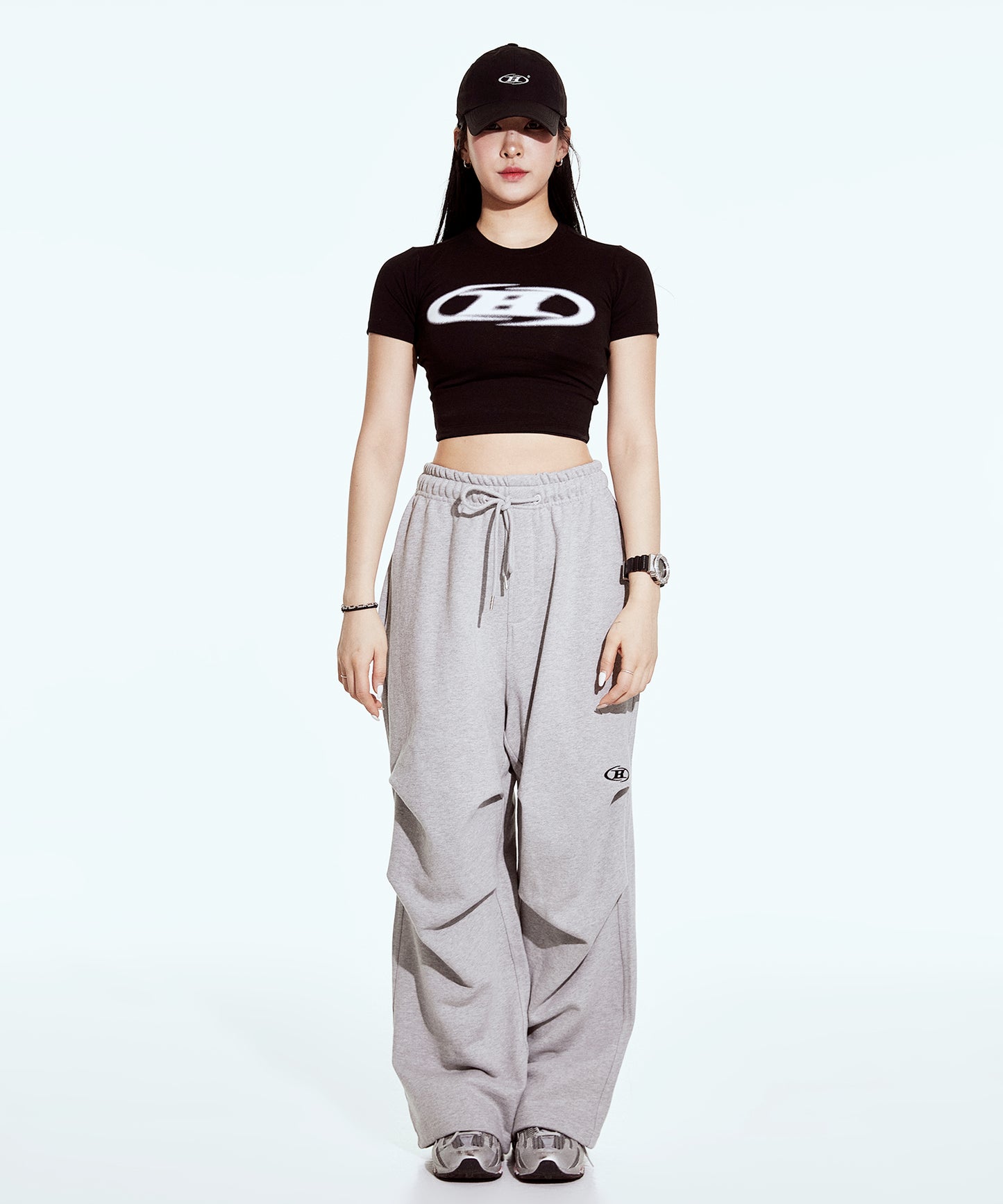 BLUR LOGO CROP TOP [BLACK]