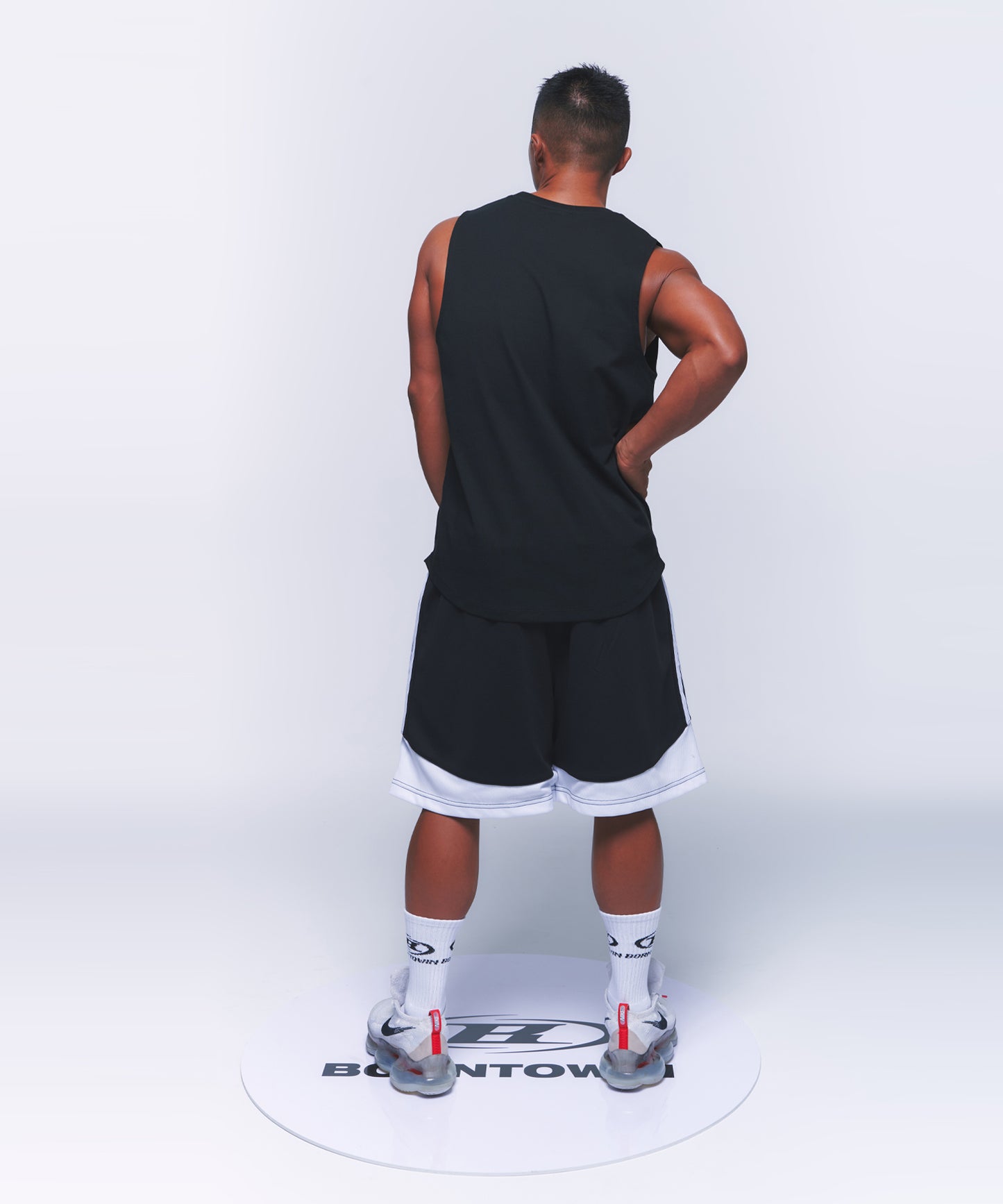 BIG LOGO COMFORT FIT SLEEVELESS [BLACK]