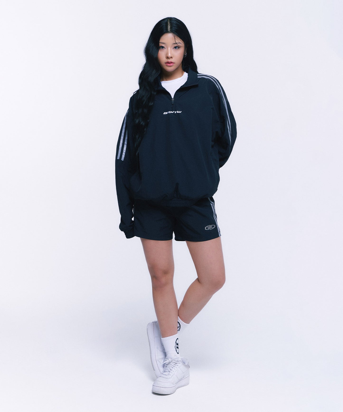 REFLECTIVE LINE BIG SYMBOL ANORAK JACKET [BLACK]