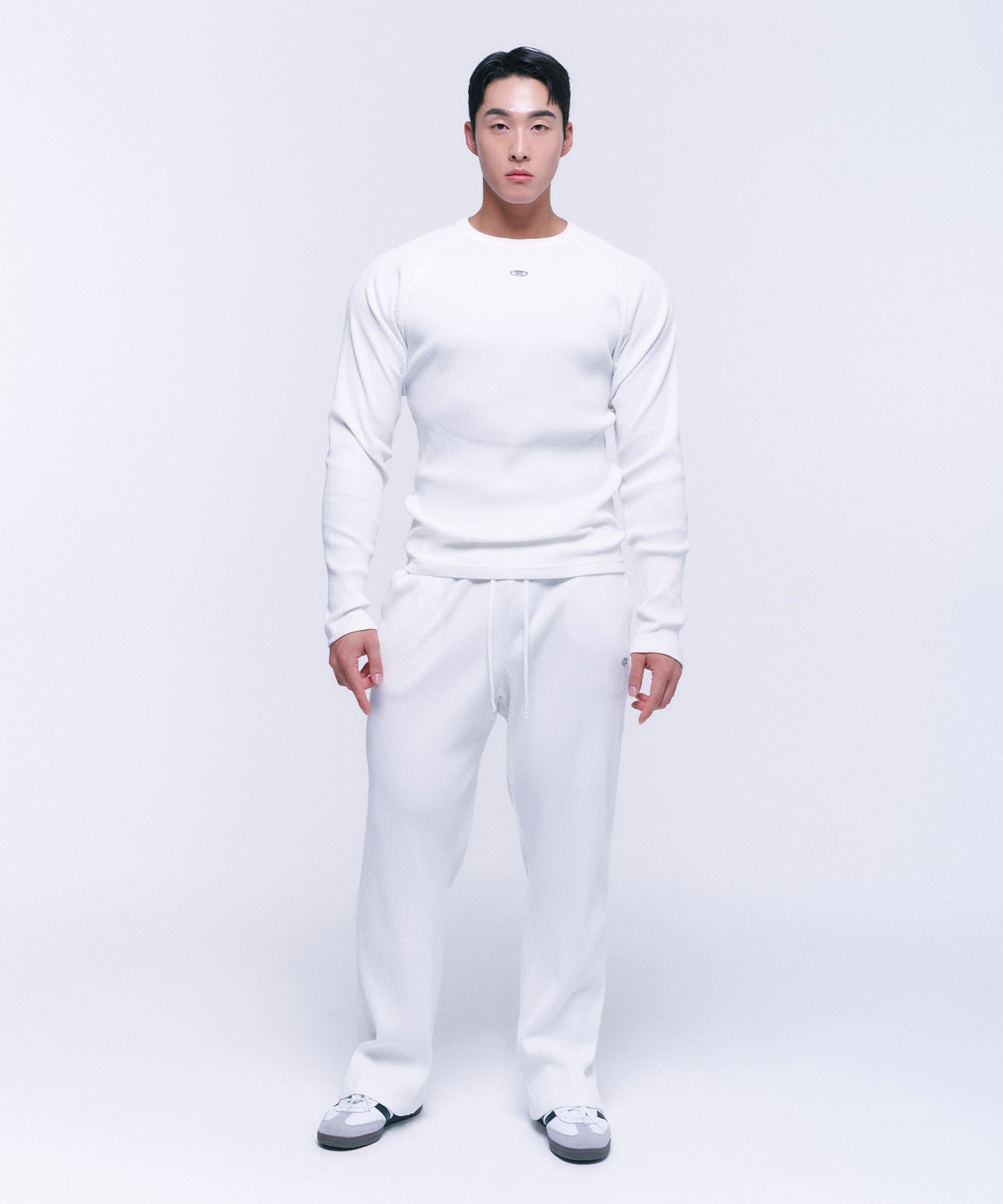 B PENDANT RIBBED SEMI WIDE PANTS [WHITE]