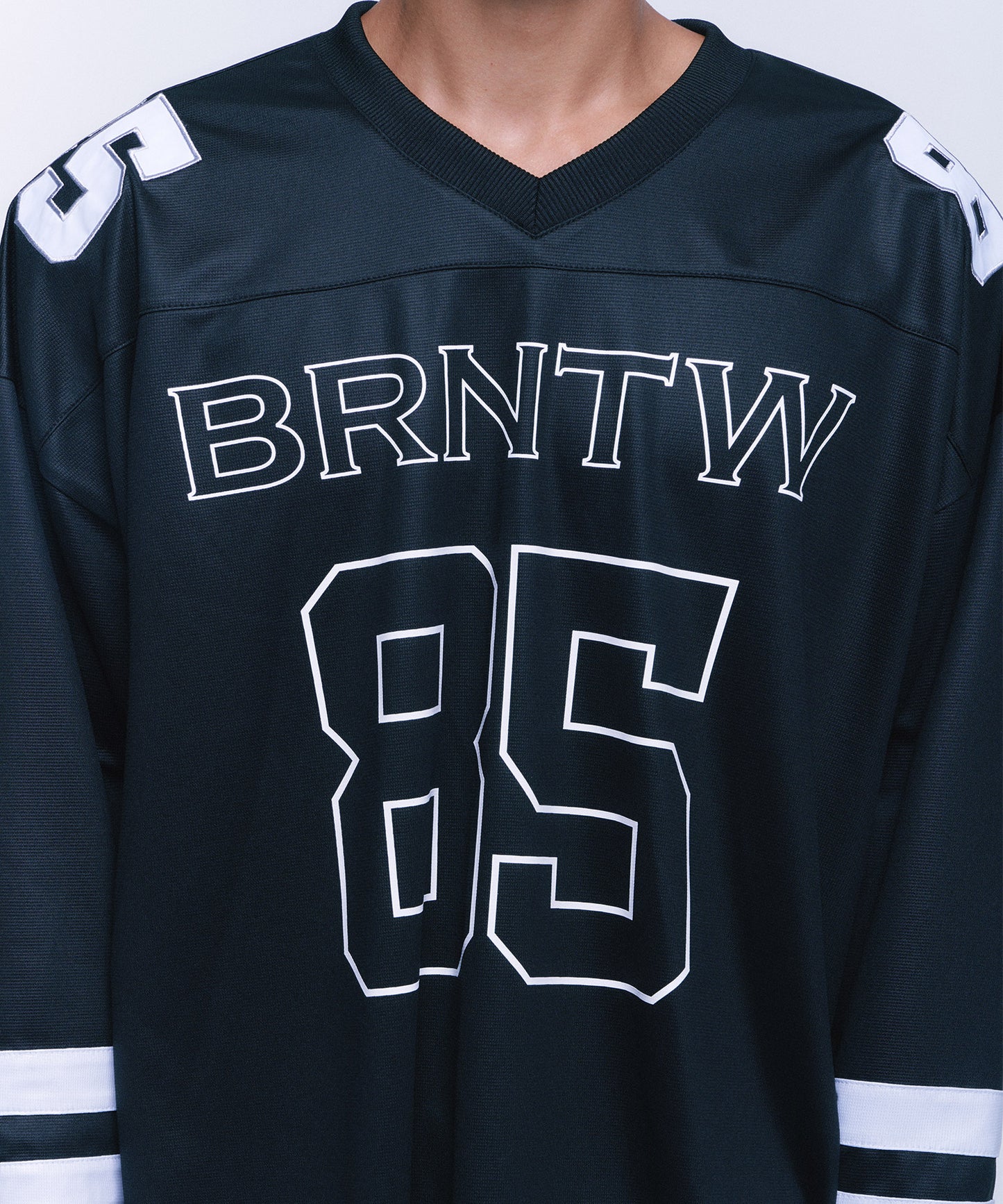 BRNTW 85 HOCKEY JERSEY [BLACK]