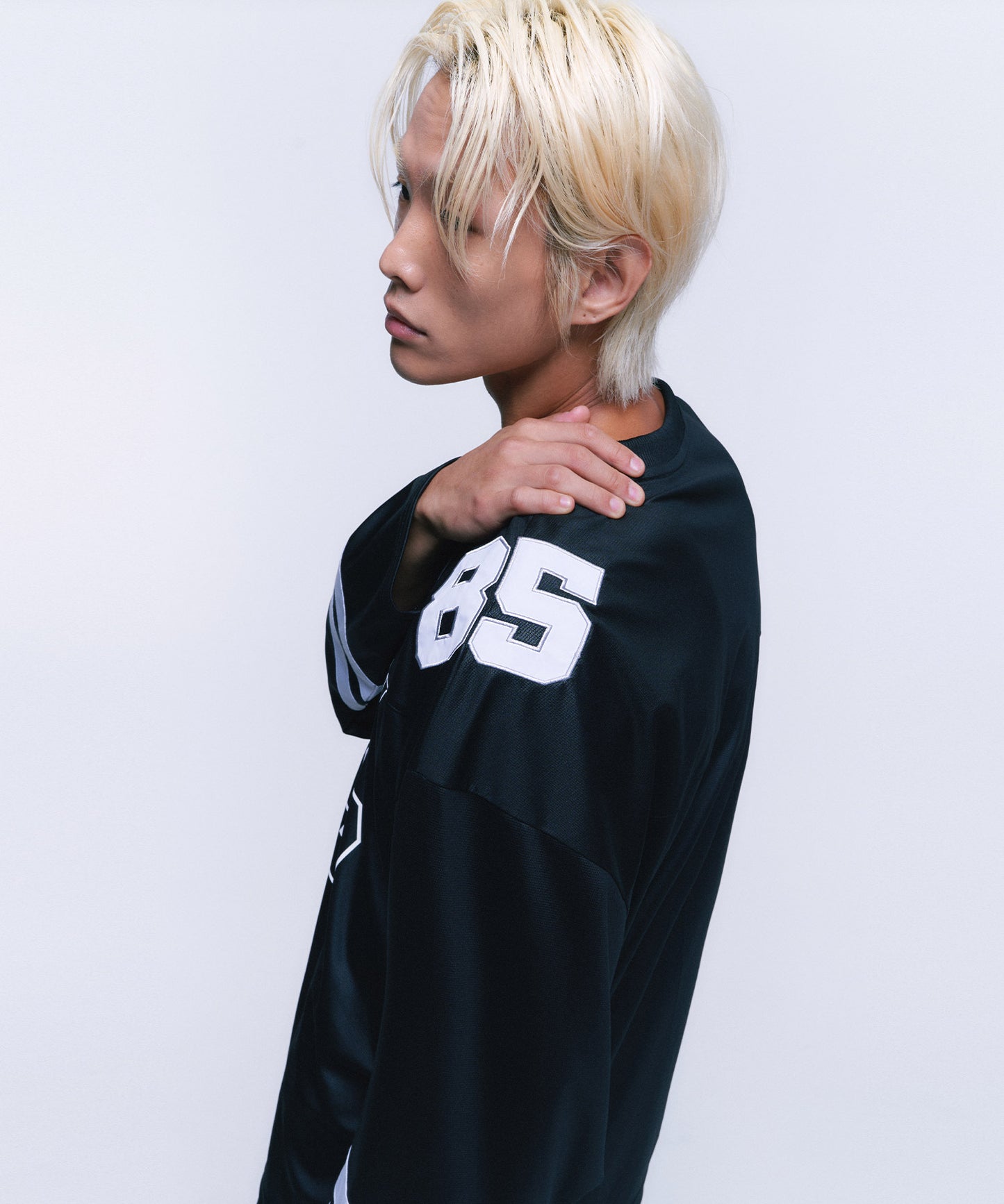 BRNTW 85 HOCKEY JERSEY [BLACK]