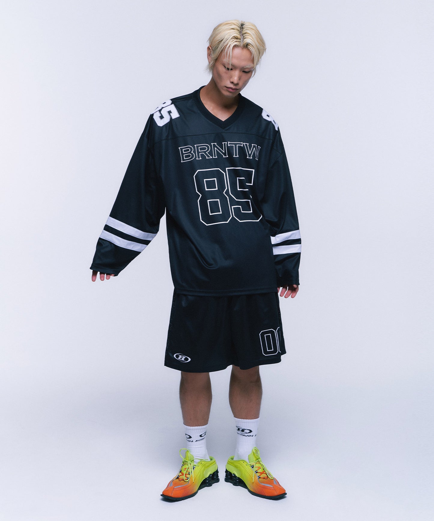 BRNTW 85 HOCKEY JERSEY [BLACK]