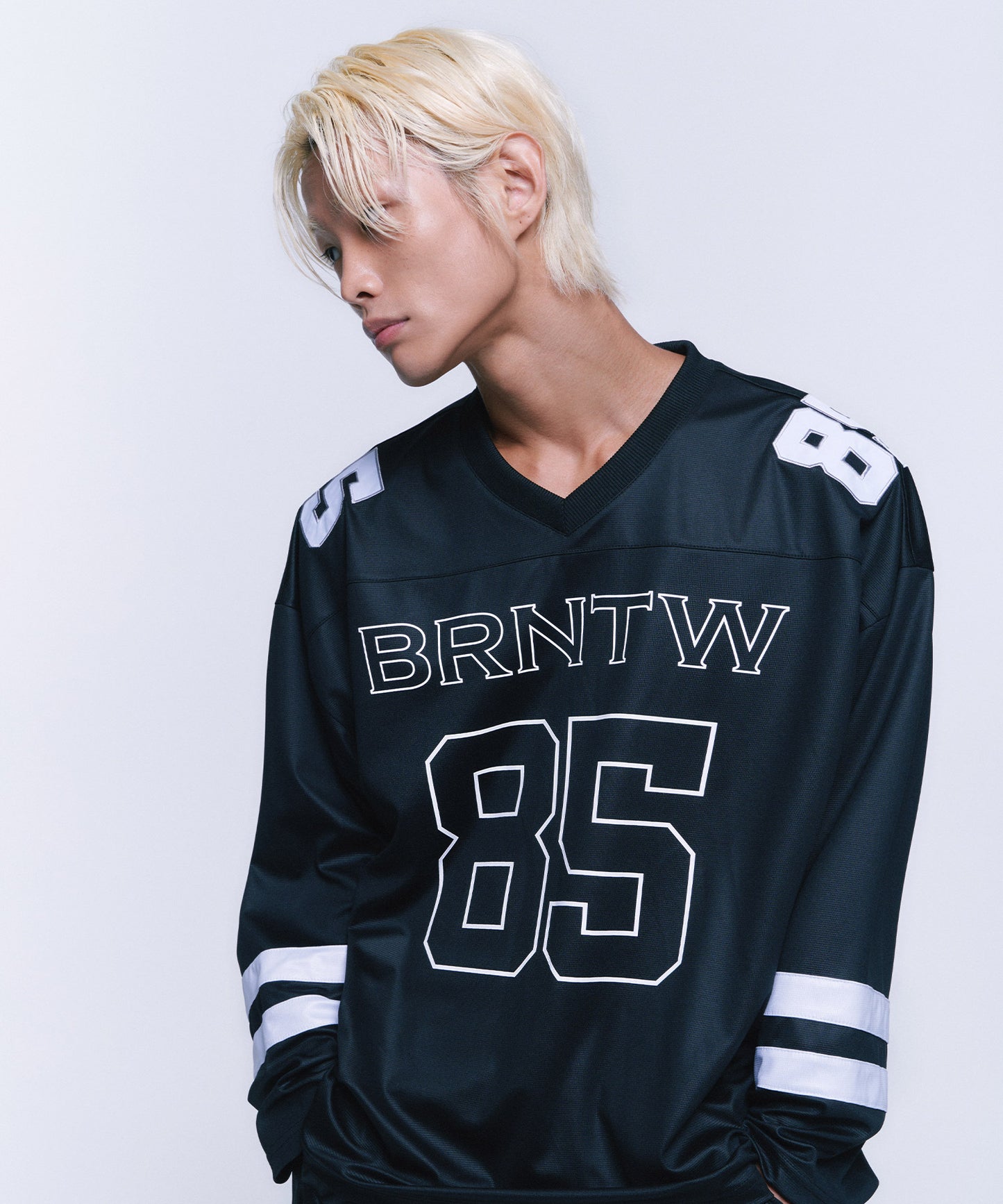 BRNTW 85 HOCKEY JERSEY [BLACK]