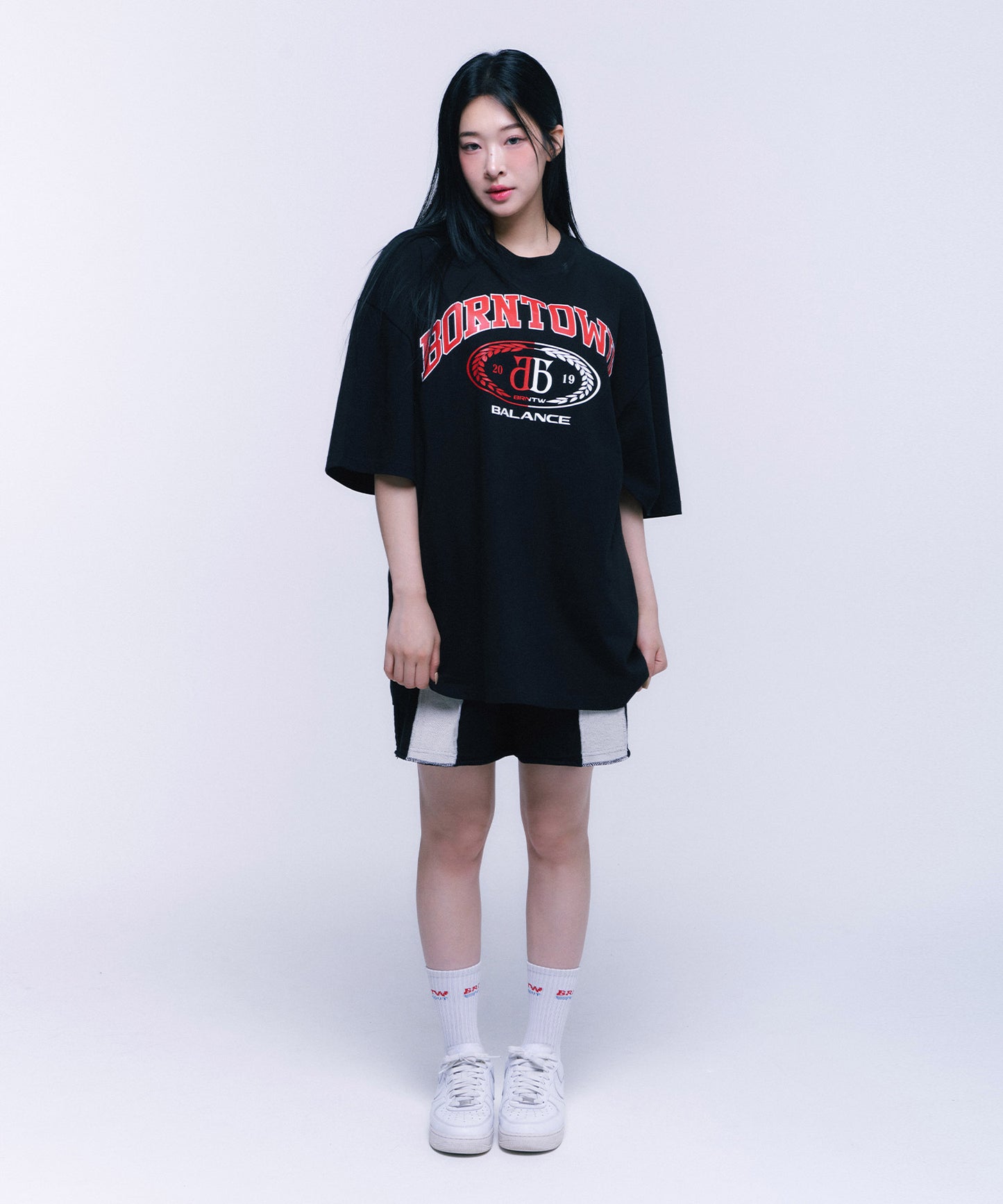 DOUBLE B EMBLEM OVER FIT T-SHIRTS [BLACK]