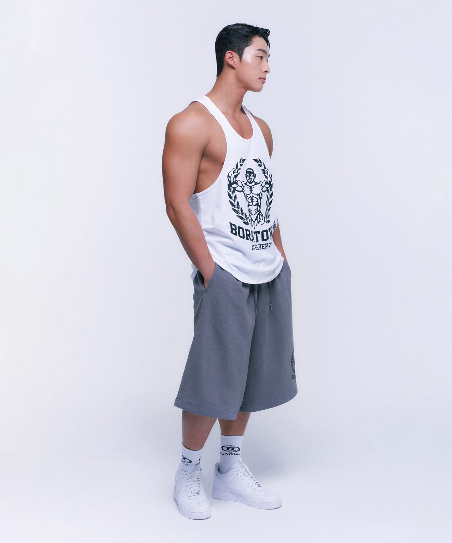 NEW RAISEBORN DEEP FIT SLEEVELESS [WHITE]