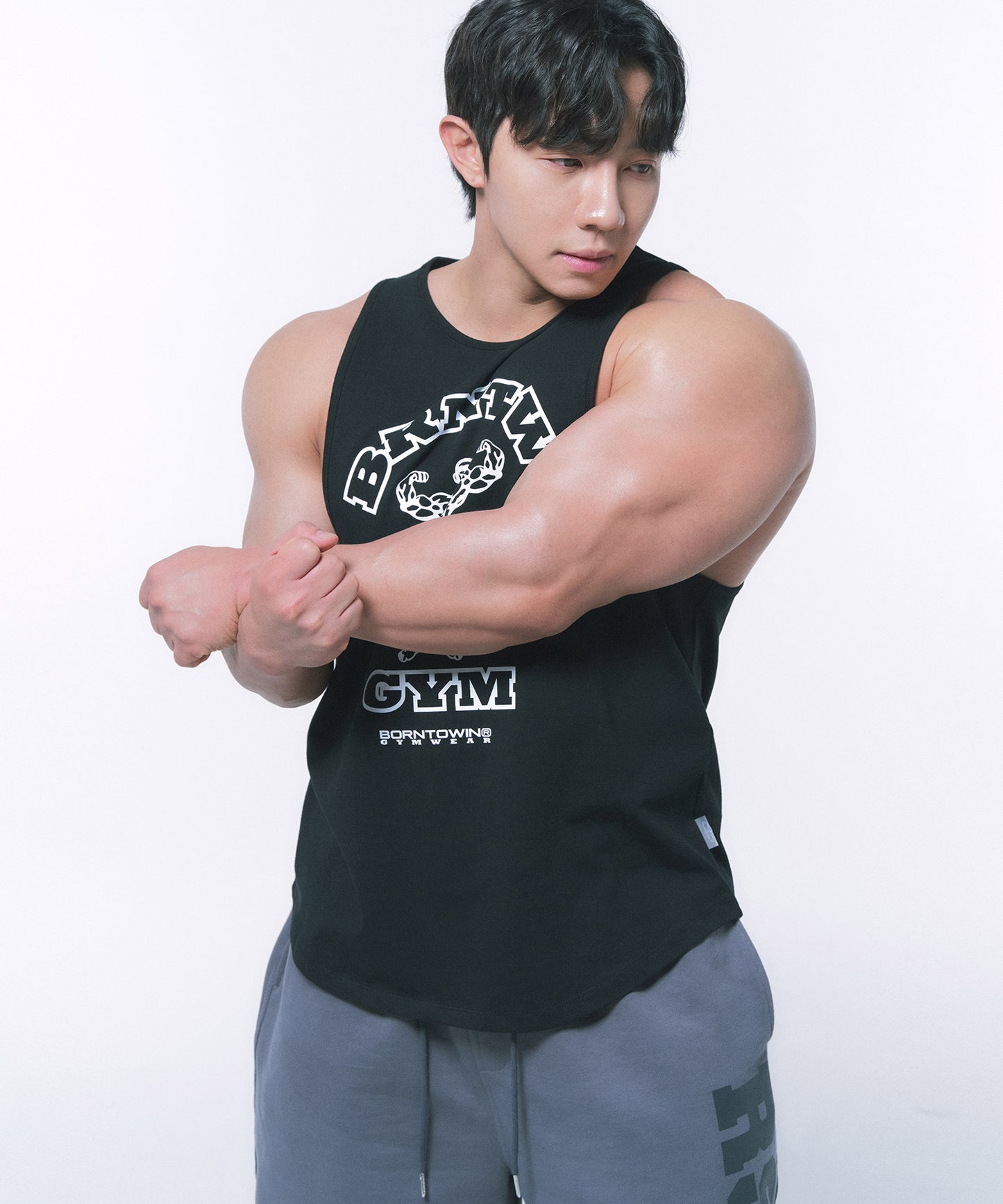 RAISEBORN NEW FIT SLEEVELESS [BLACK]