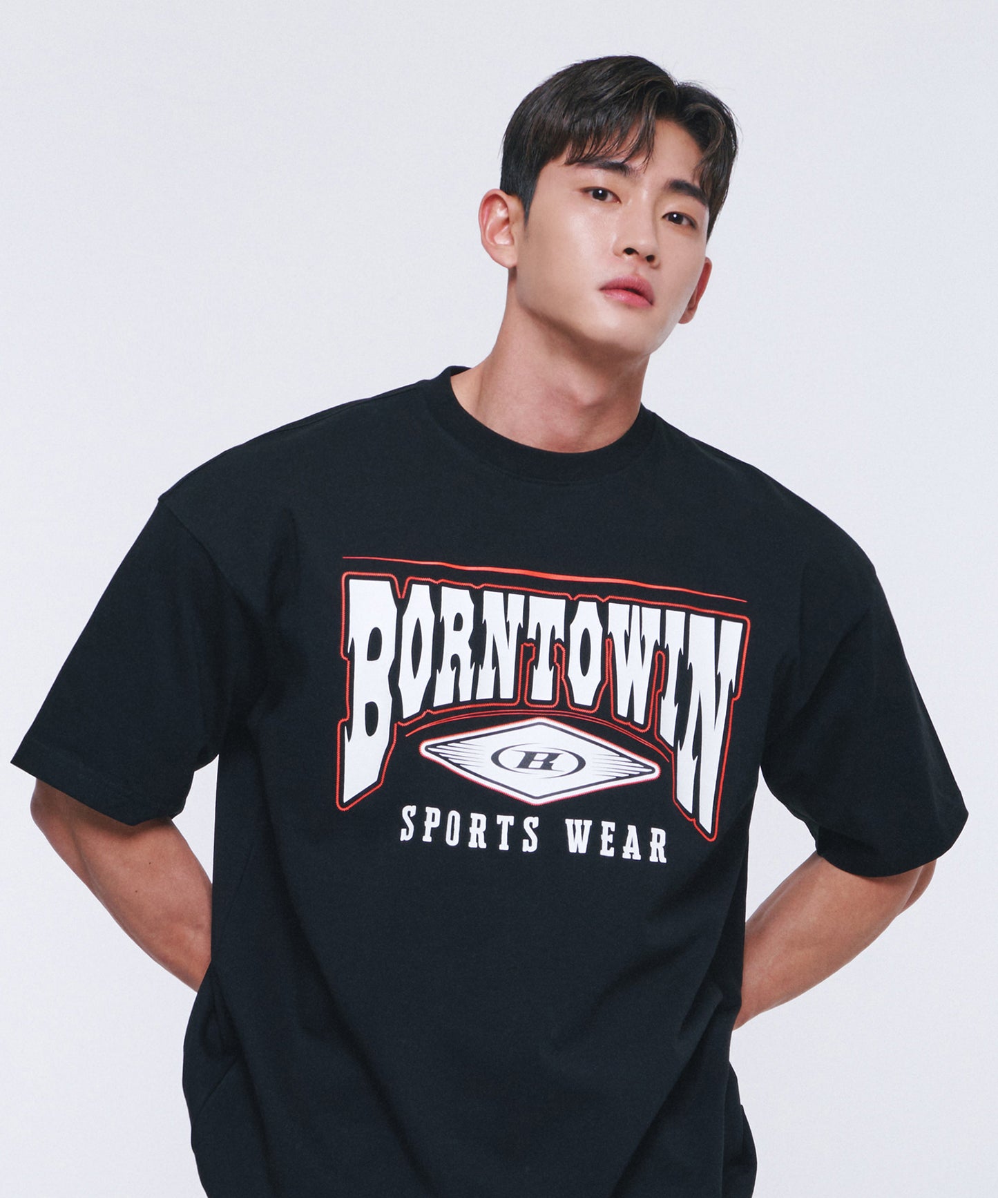 SQUARE ARCH SEMI OVER FIT T-SHIRTS [BLACK]