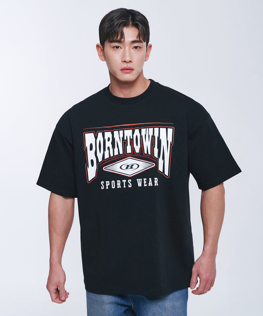 SQUARE ARCH SEMI OVER FIT T-SHIRTS [BLACK]