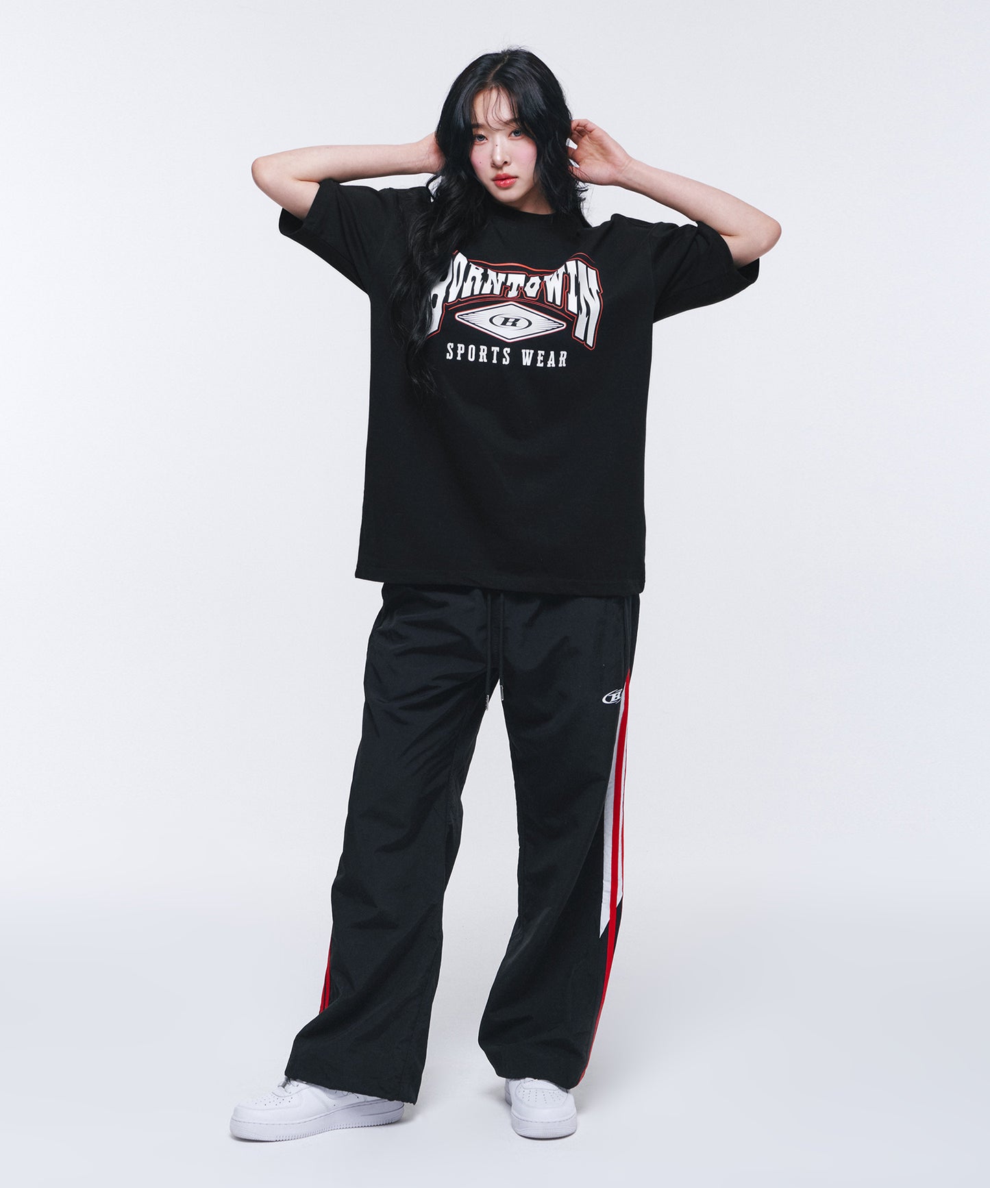SQUARE ARCH SEMI OVER FIT T-SHIRTS [BLACK]