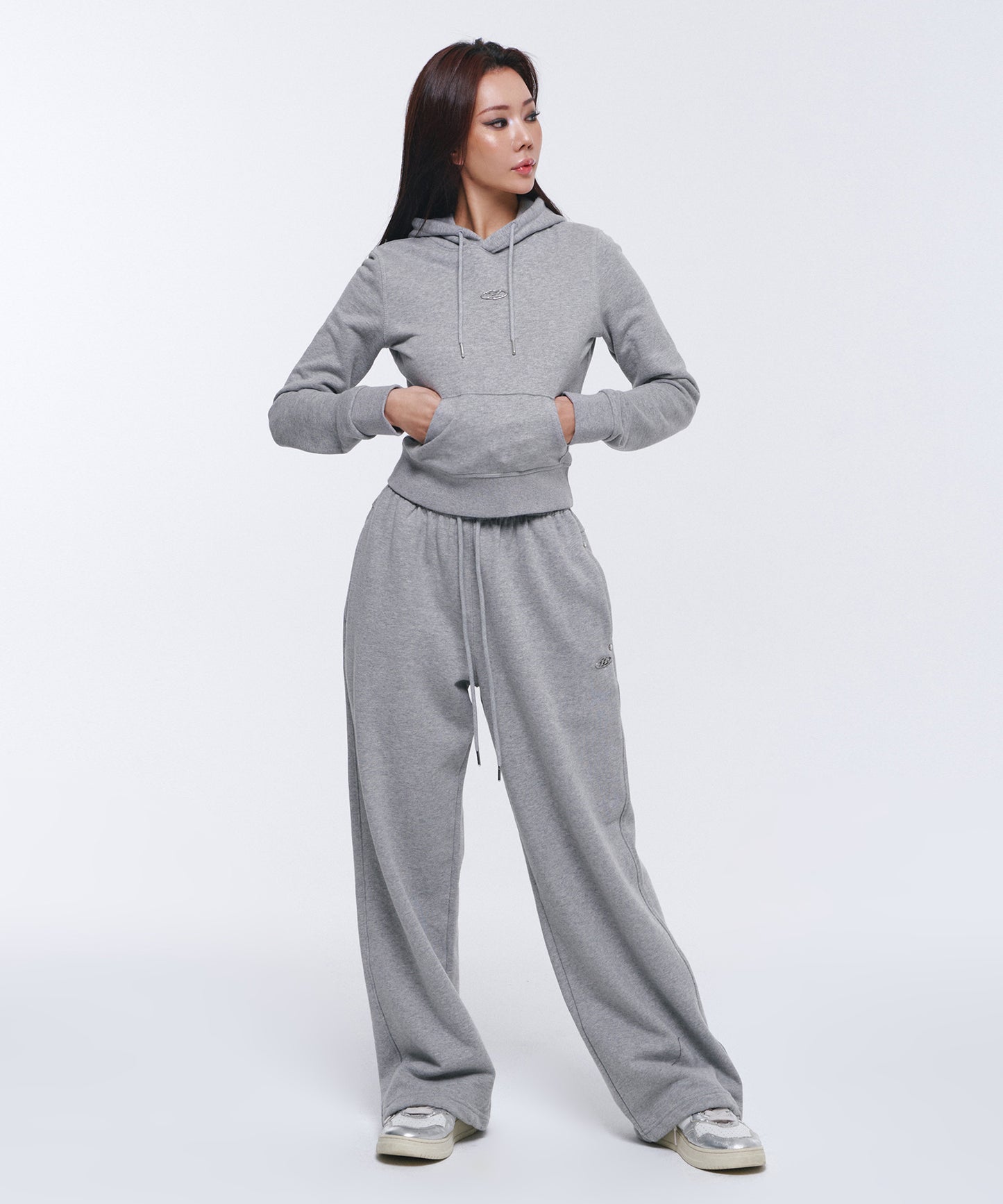 W B PENDANT COTTON CROP HOODIE [MELANGE GREY]