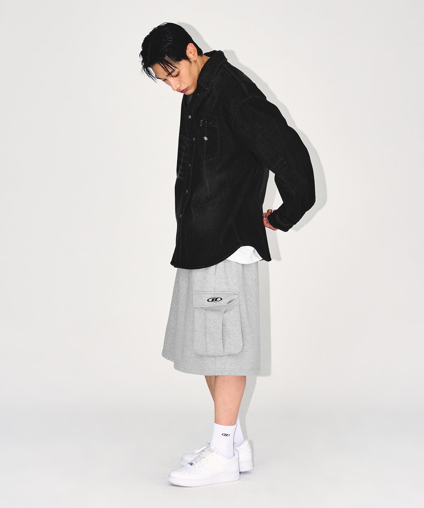 WASHED DENIM OVER FIT SHIRTS [BLACK DENIM]
