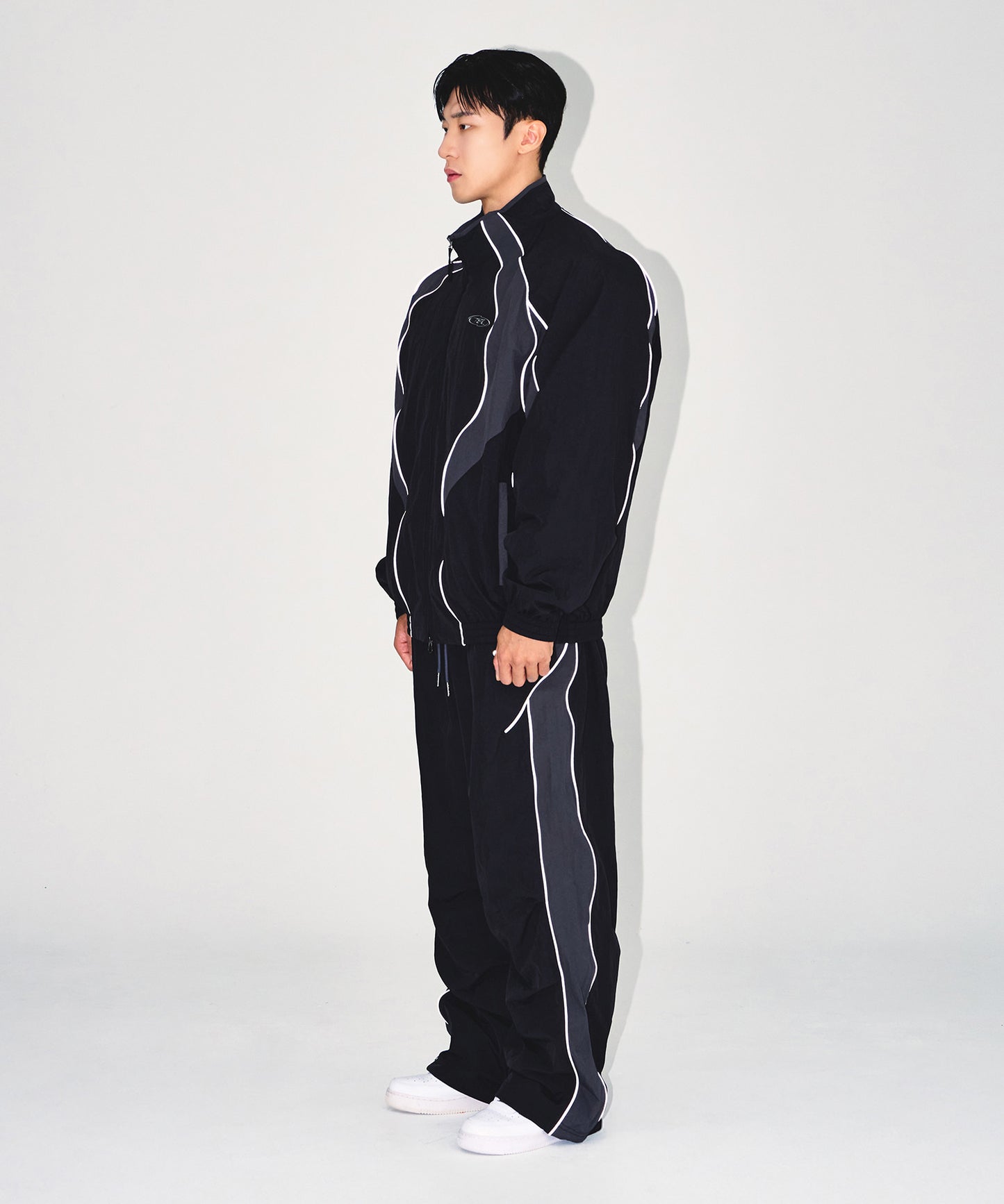 NYLON BLOCK JACKET [BLACK]