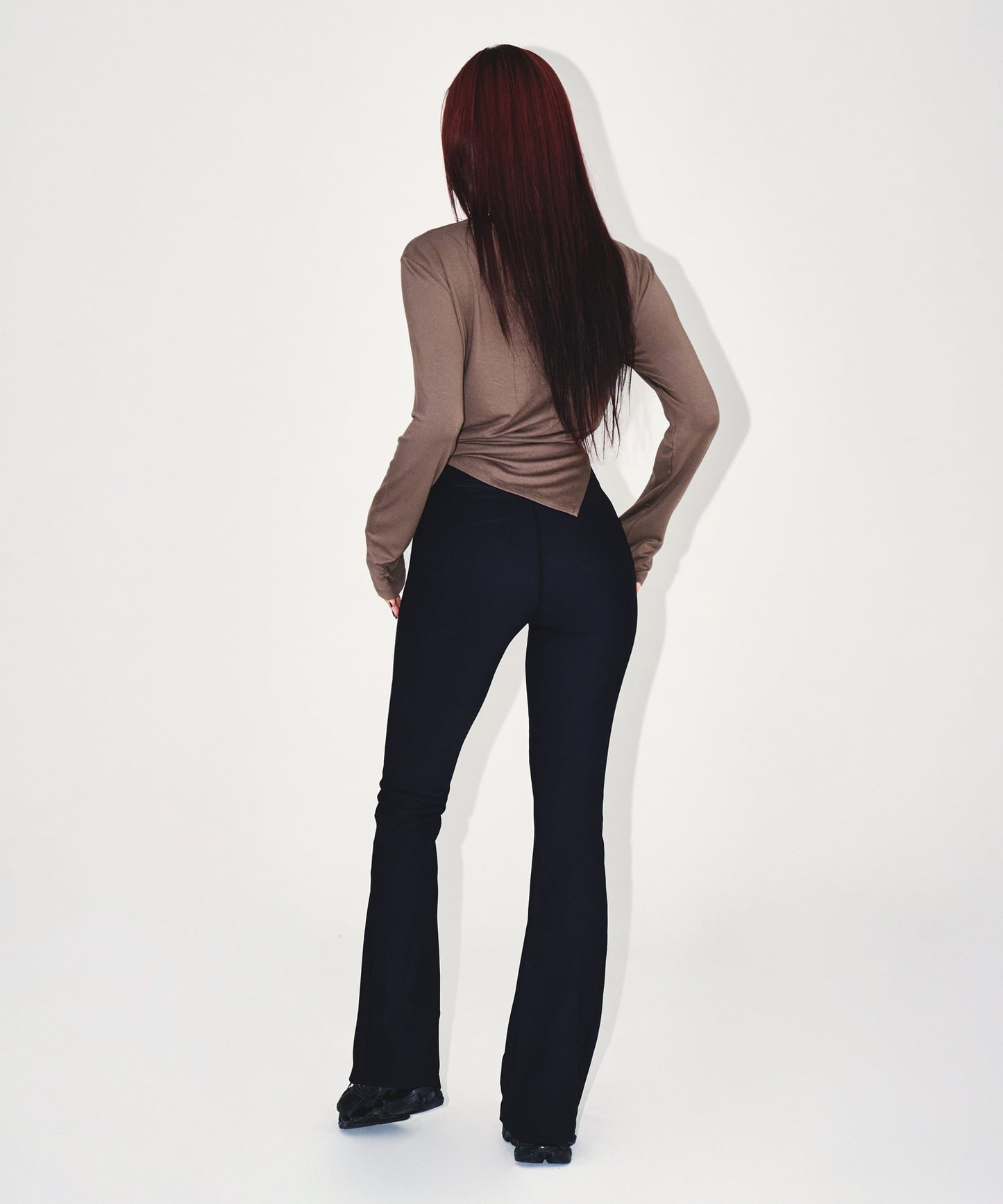 W MODAL TIE LONG SLEEVE [BROWN]