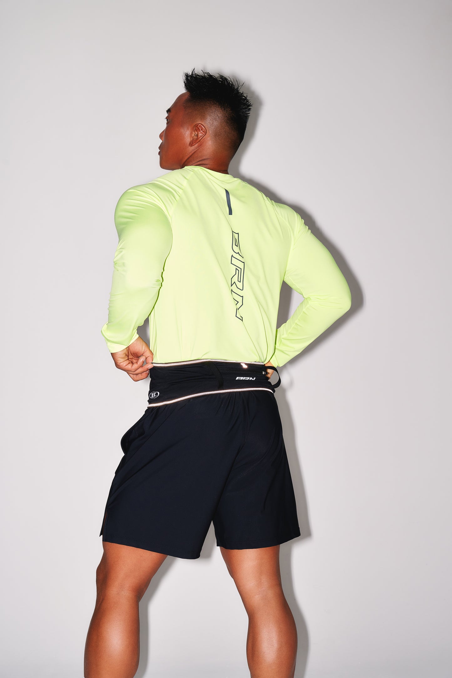 BRN SQUARE QUICK DRY LONG SLEEVE [NEON]