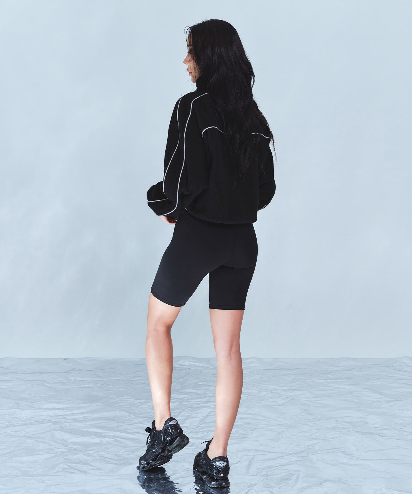 CHROME B FLEECE CROP JACKET [BLACK]