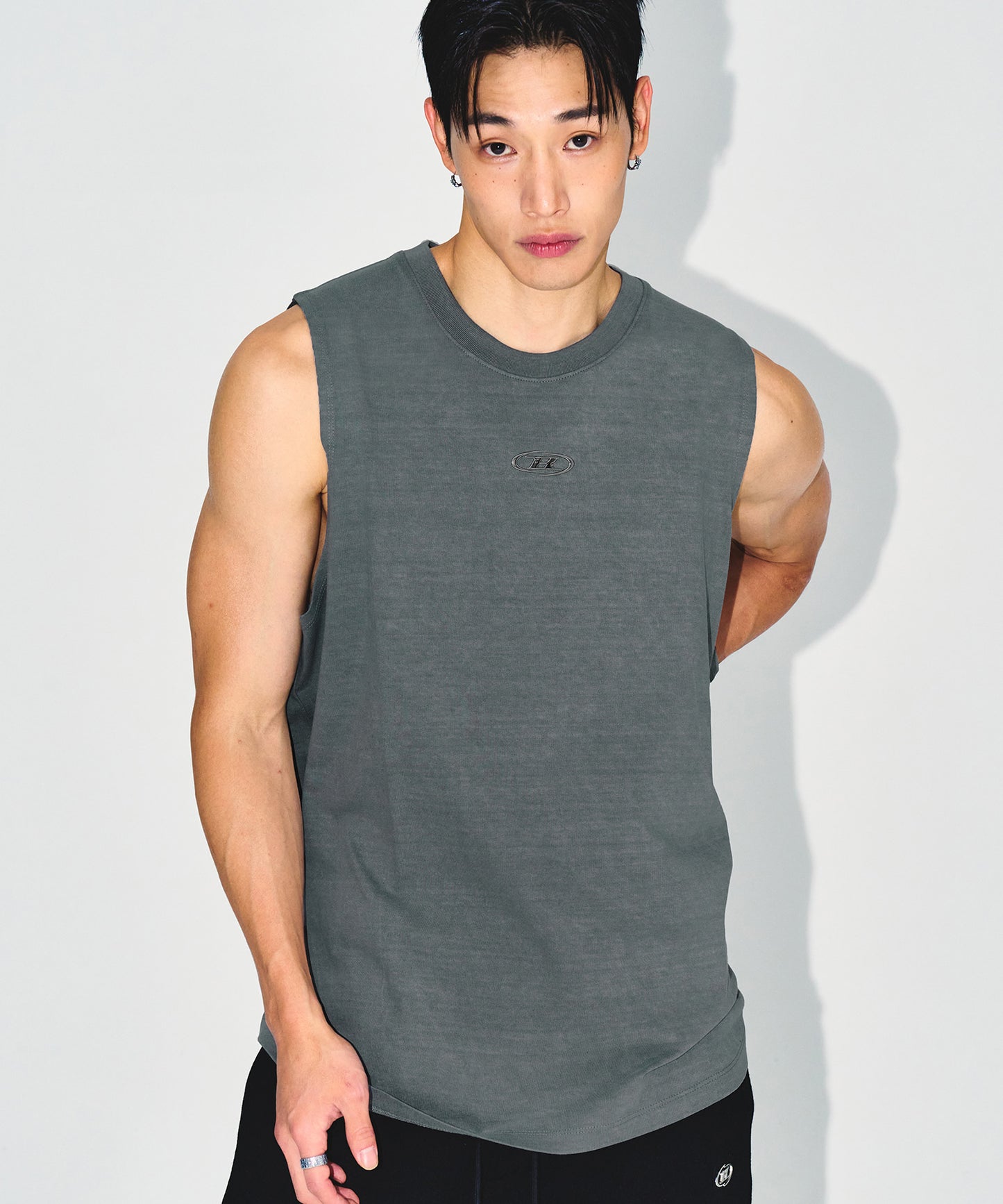 SILVER B PIGMENT DYING SLEEVELESS [ASHED GREEN]