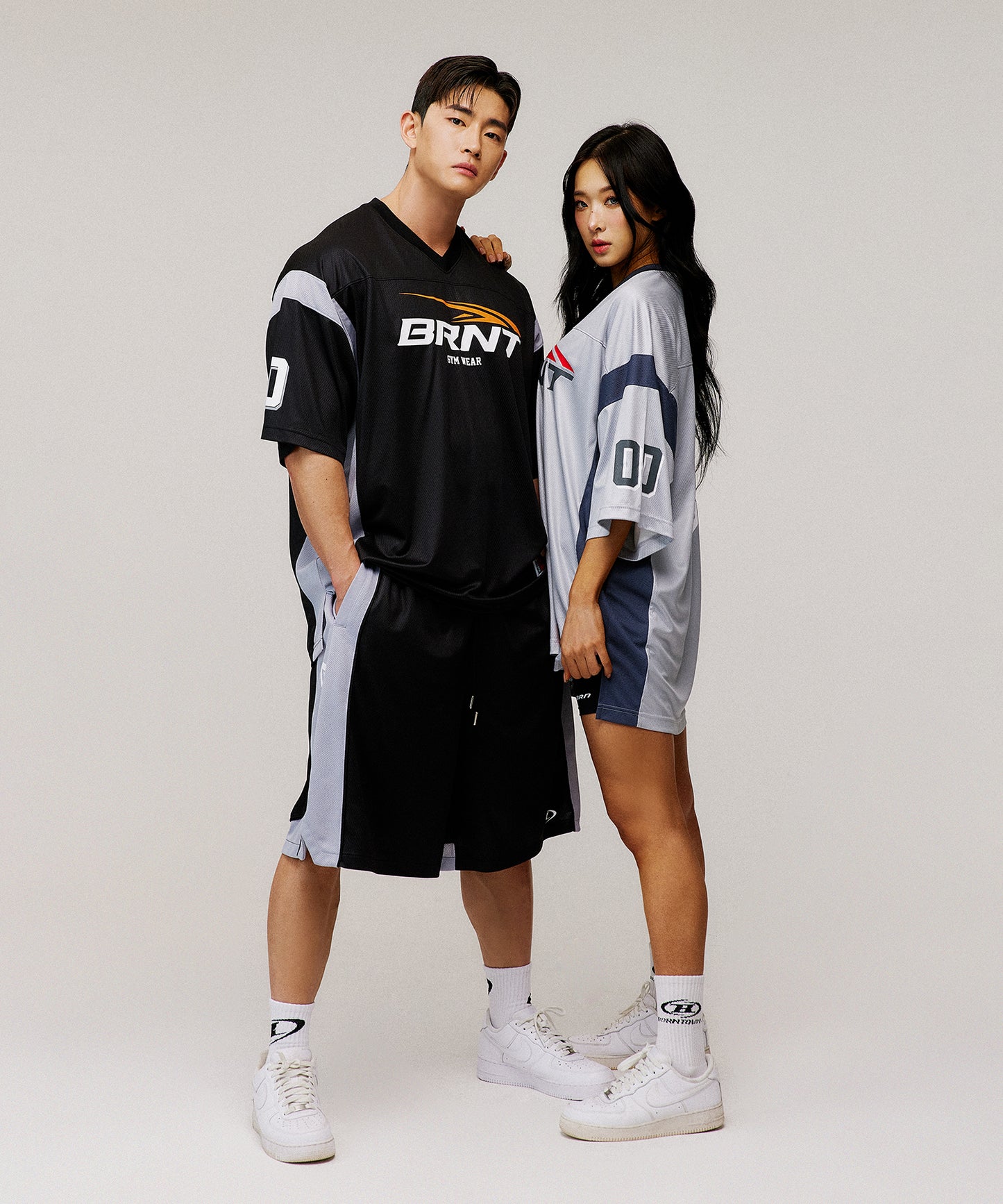 [4/7 Sale] MESH FOOTBALL JERSEY T-SHIRTS [BLACK]