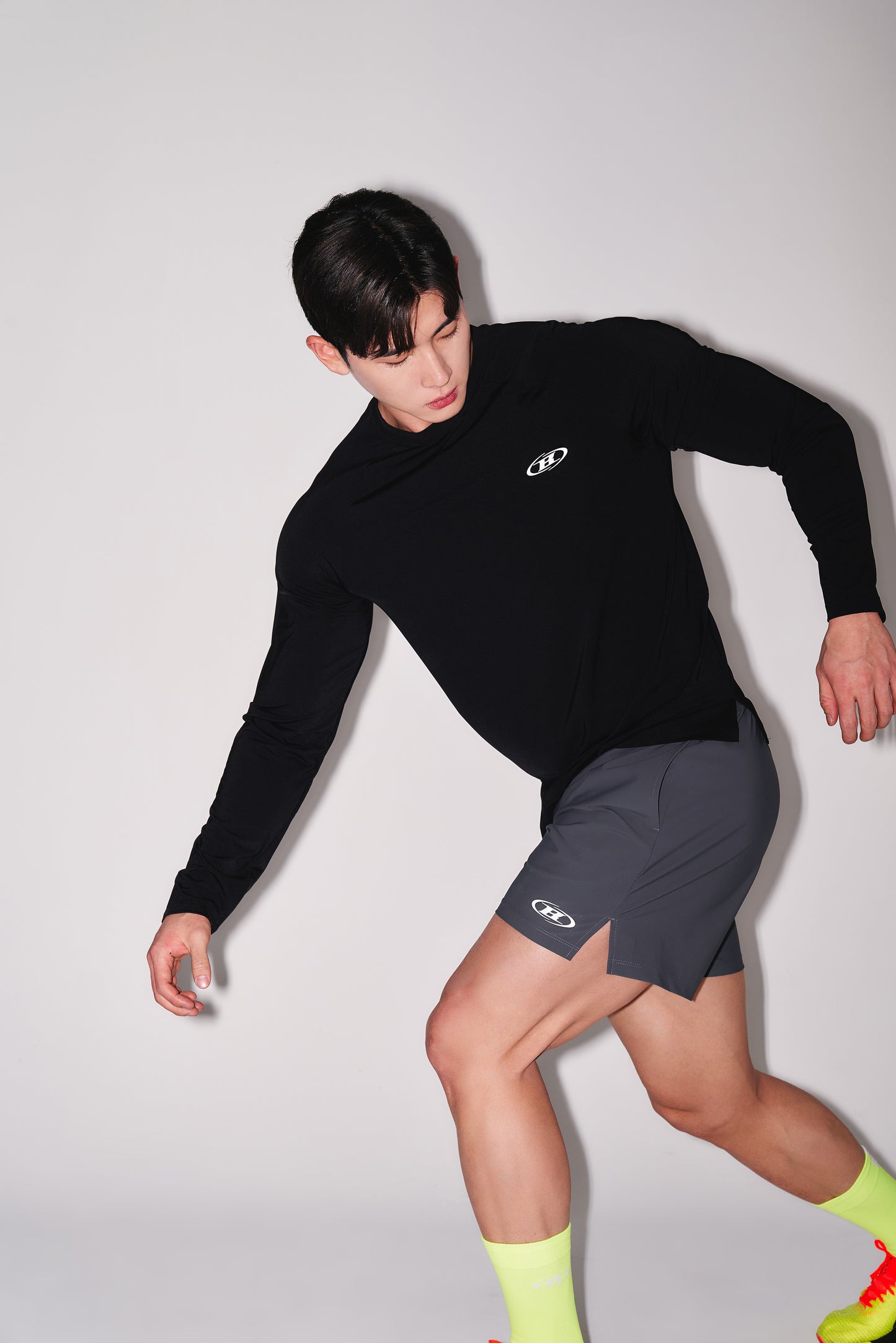 BRN SQUARE QUICK DRY LONG SLEEVE [BLACK]