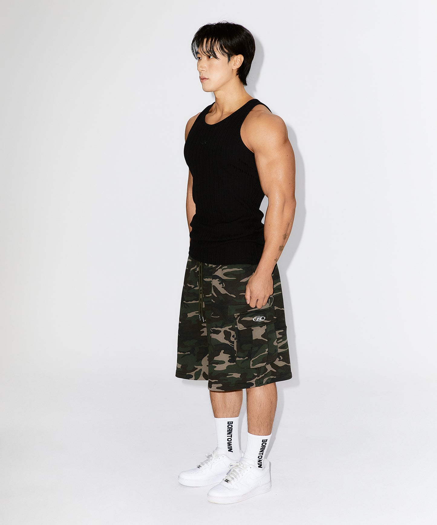 WINNER CAMO CARGO BERMUDA PANTS [CAMO]