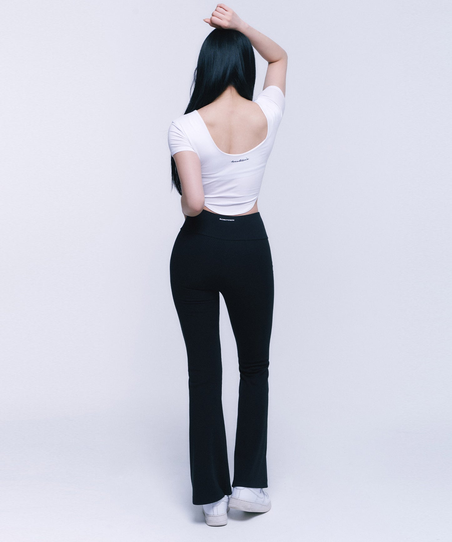 BACKLESS CROP T-SHIRTS [WHITE]