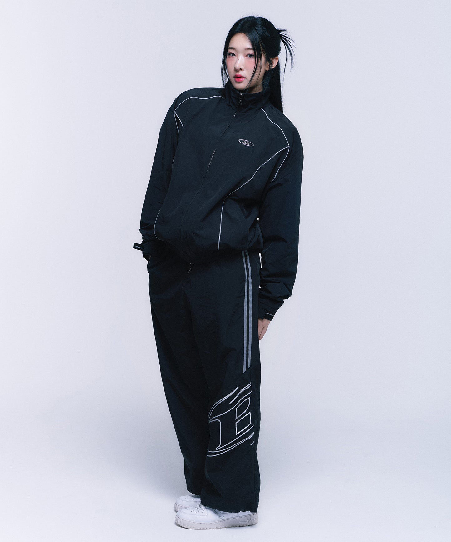 SILVER LINE NYLON WIND BREAKER [BLACK]