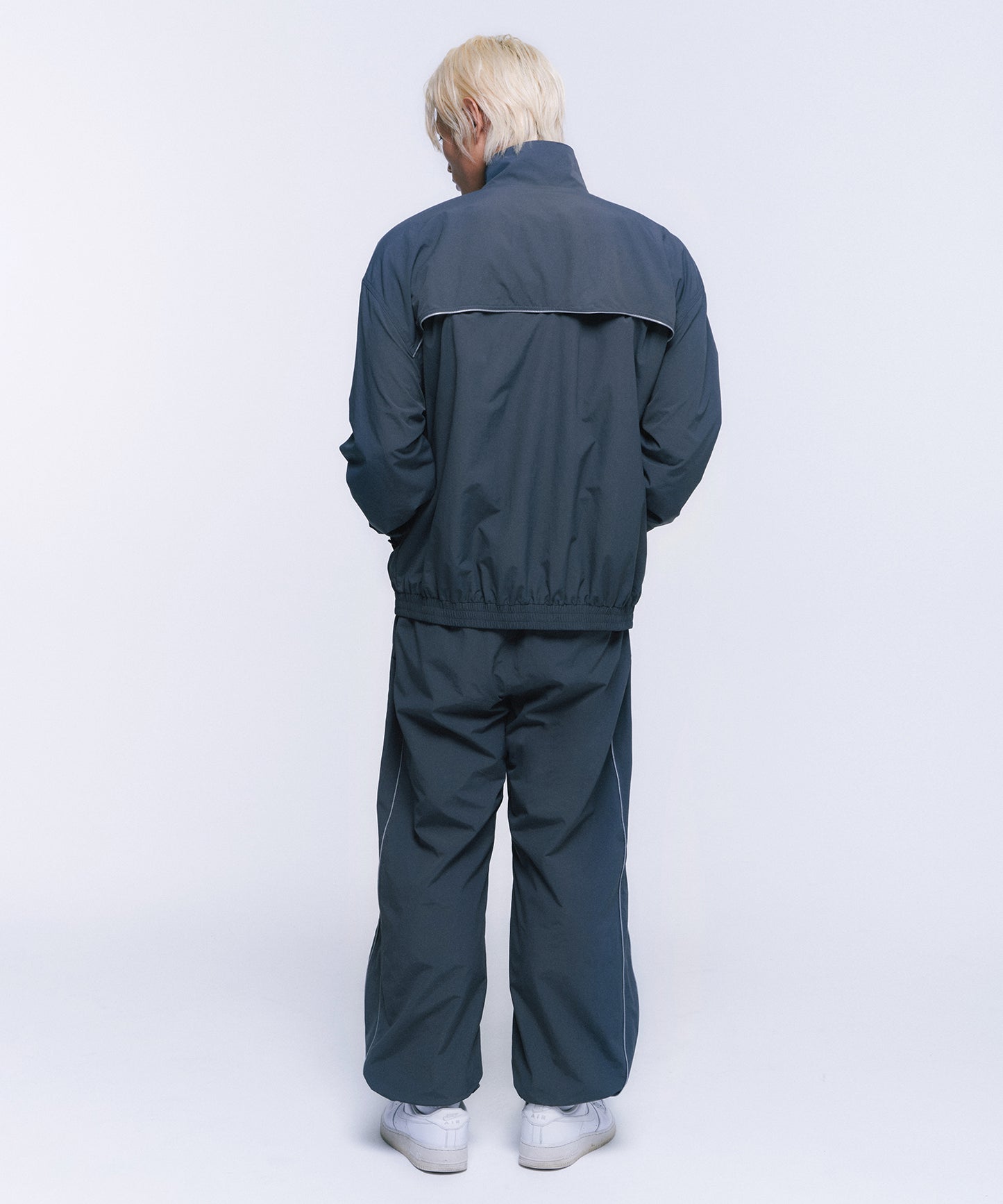 SILVER LINE NYLON WIND BREAKER [CHARCOAL]