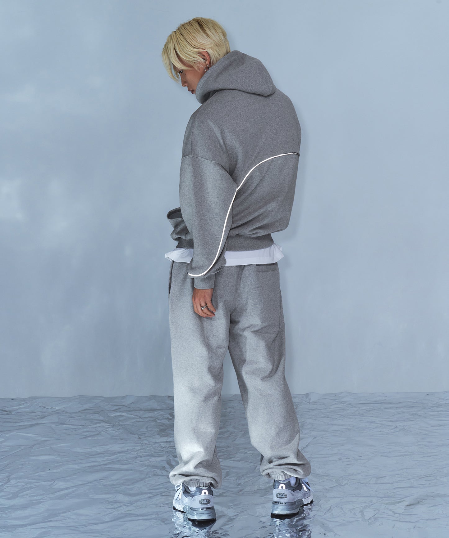 BIG CHROME REFLECTIVE LINE HOODIE [MELANGE GREY]