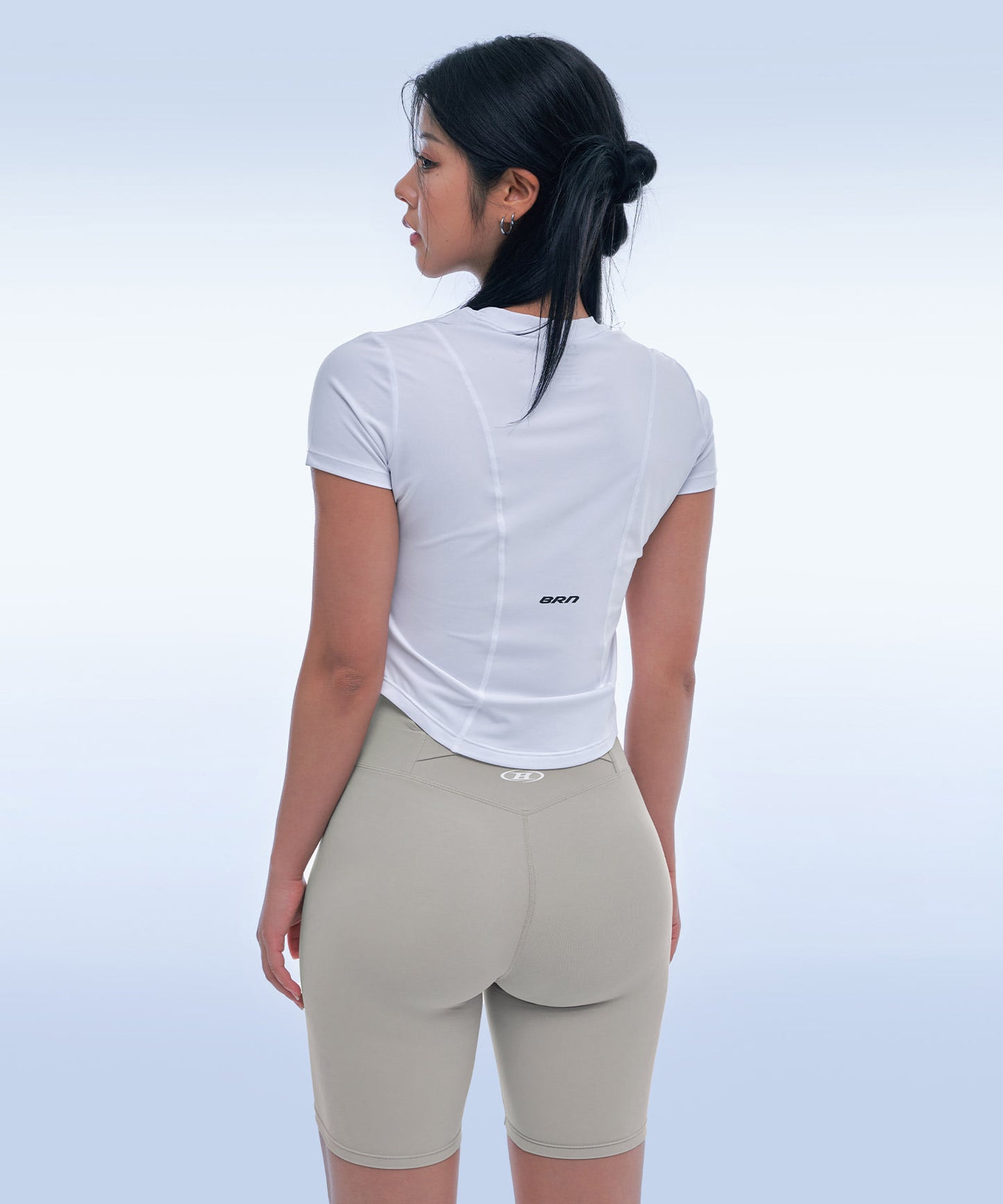 X STRAP 4.0 BIKER SHORTS [BEIGE]