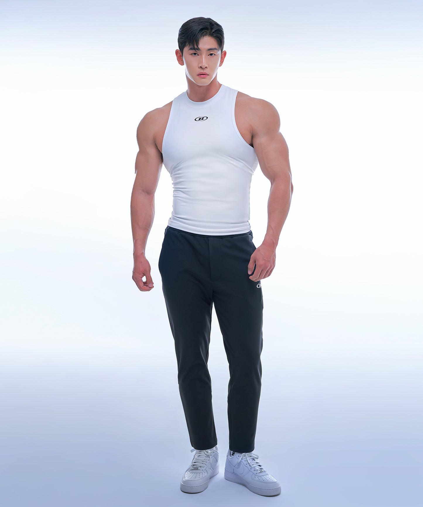 BRNTW BACK LOGO MUSCLE FIT SLEEVELESS  [WHITE]