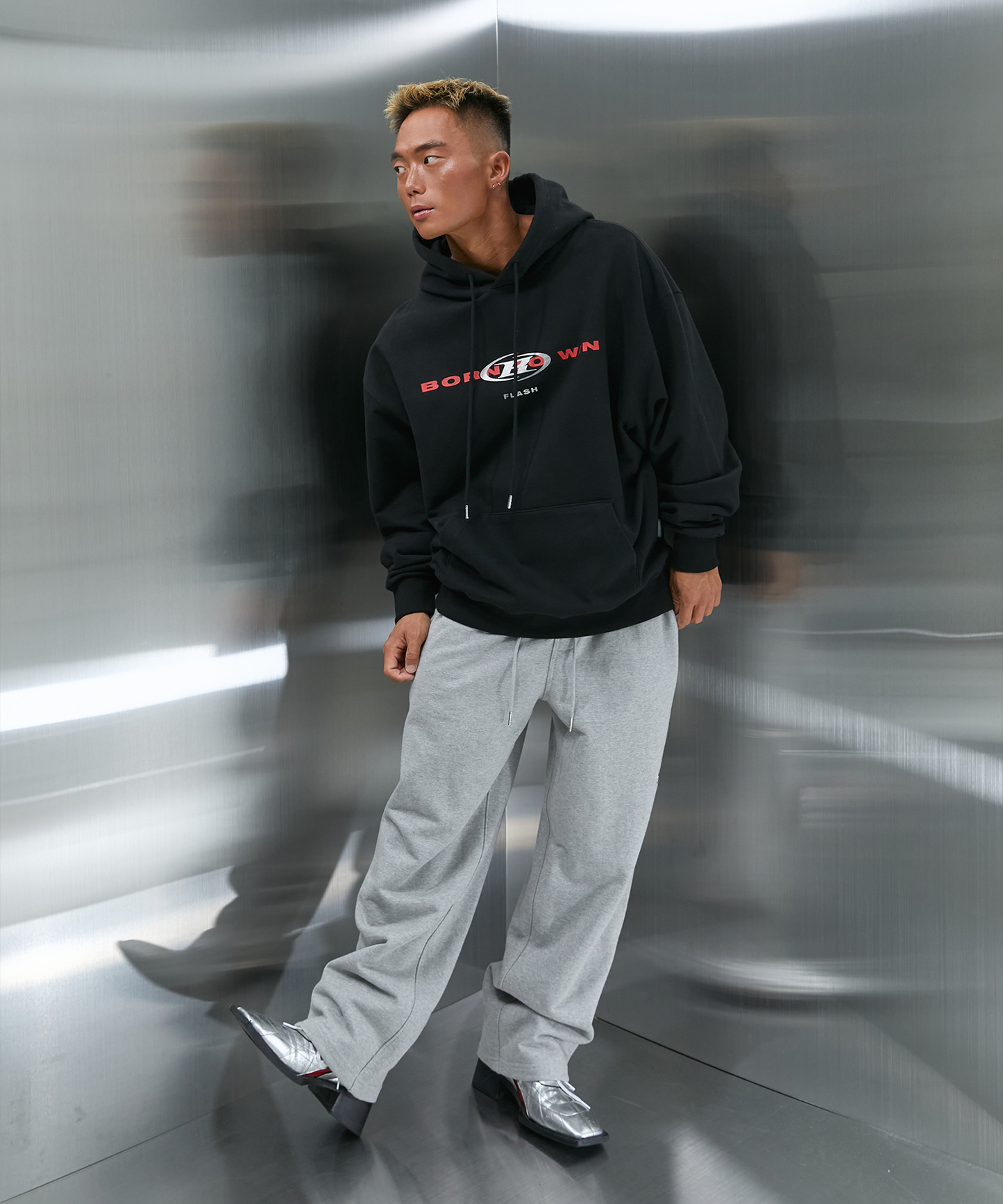 SILVER B OVERLAP HOODIE [BLACK]