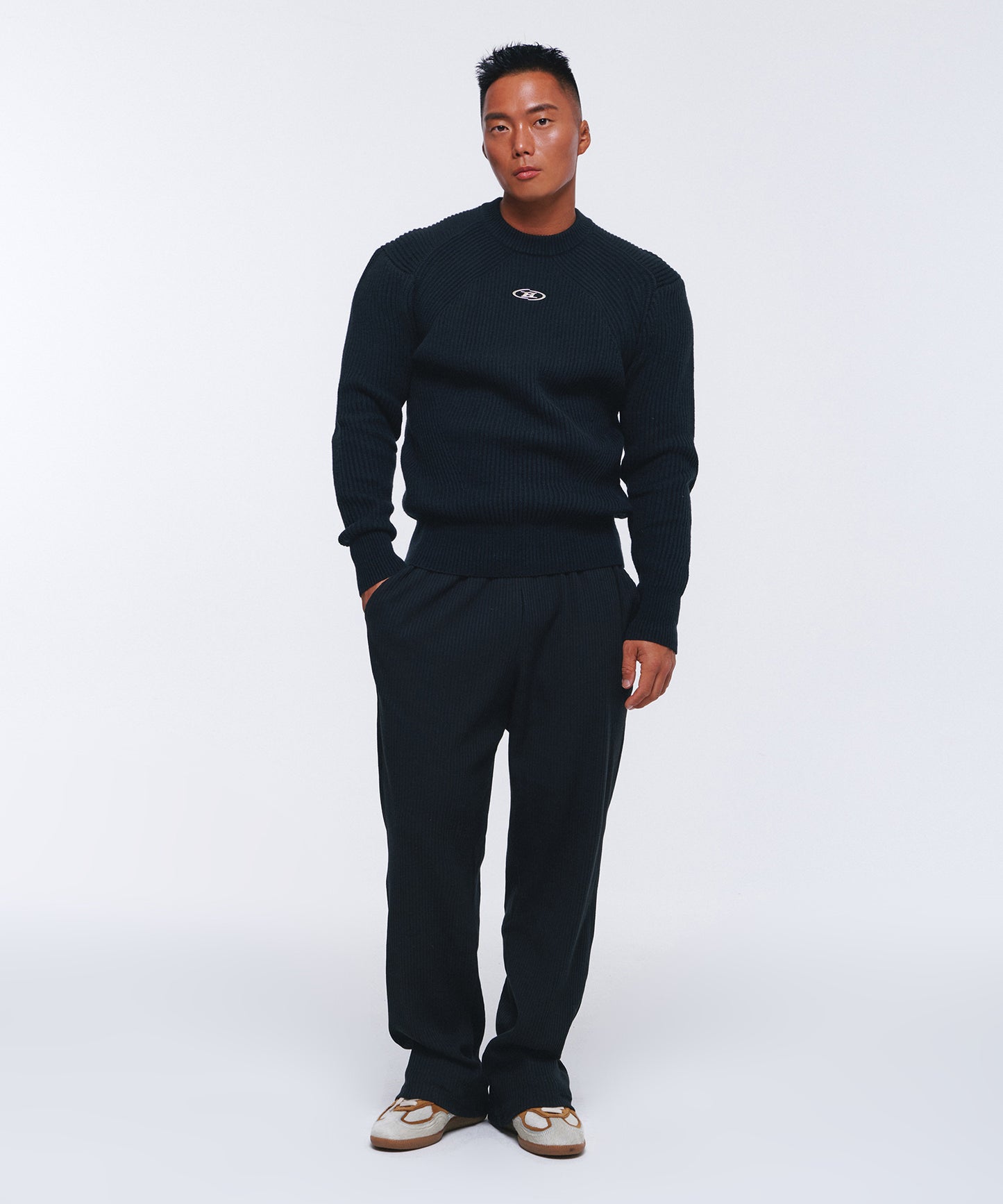 CHROME LOGO MUSCLE FIT KNIT [BLACK]