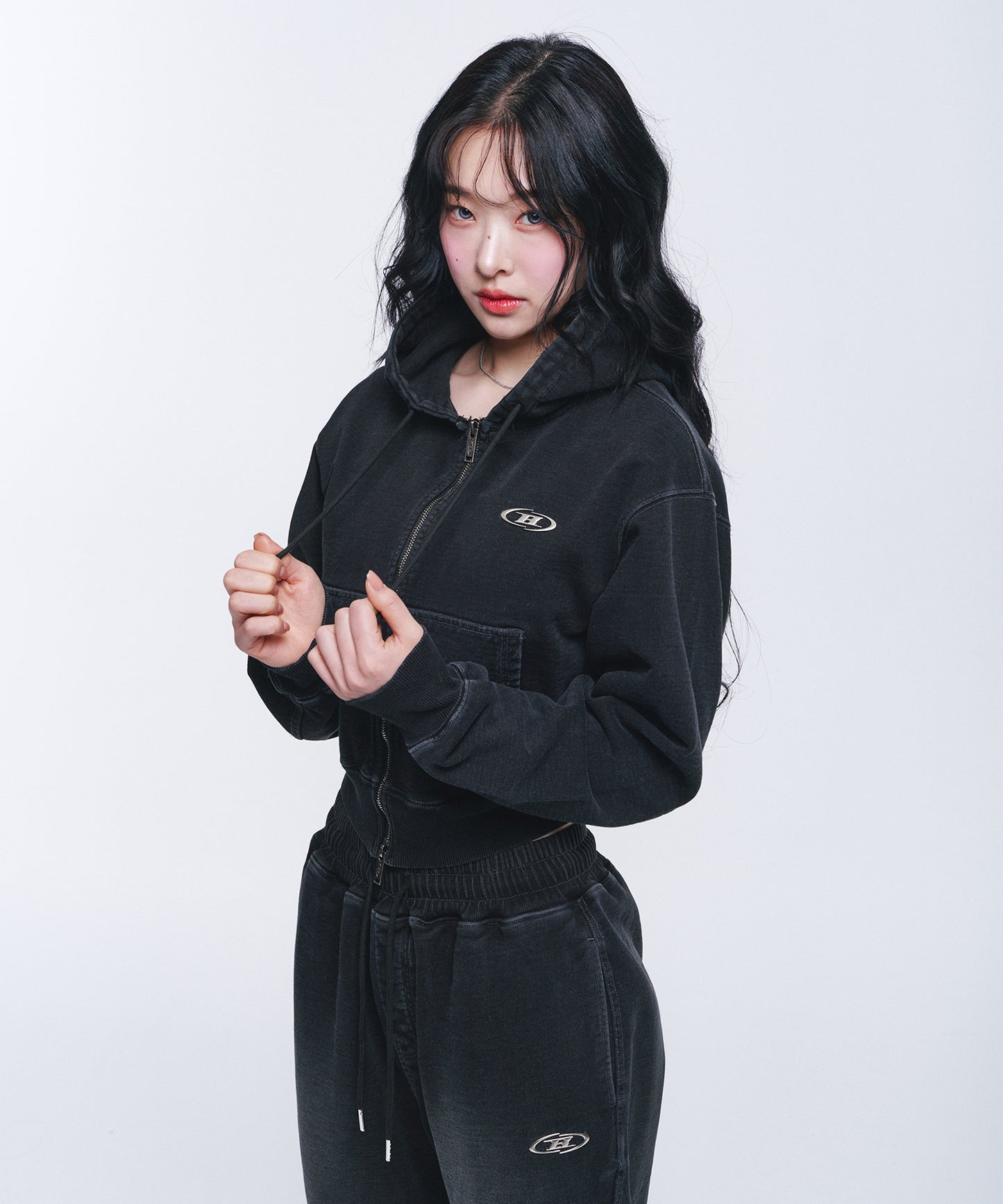 W DENIM LIKE HOODIE ZIP-UP [BLACK DENIM]